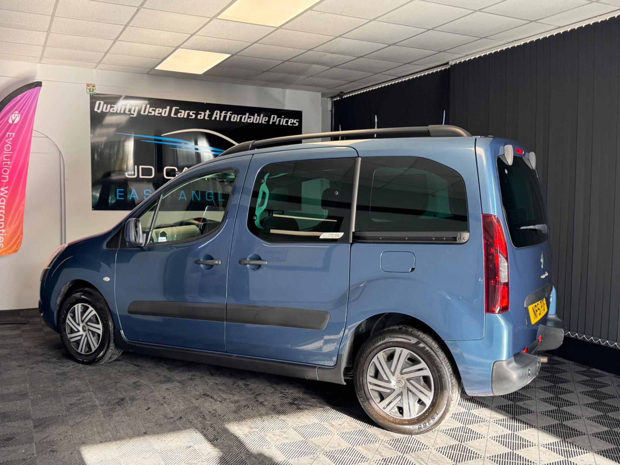 2014 Citroen Berlingo 1.6 e-HDi Airdream XTR Multispace MPV ETG6 Euro 5 (s/s) 5dr • 41,000 miles image 11