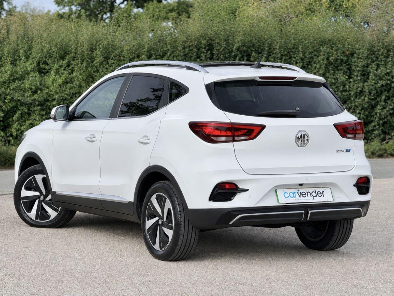 MG ZS view 4