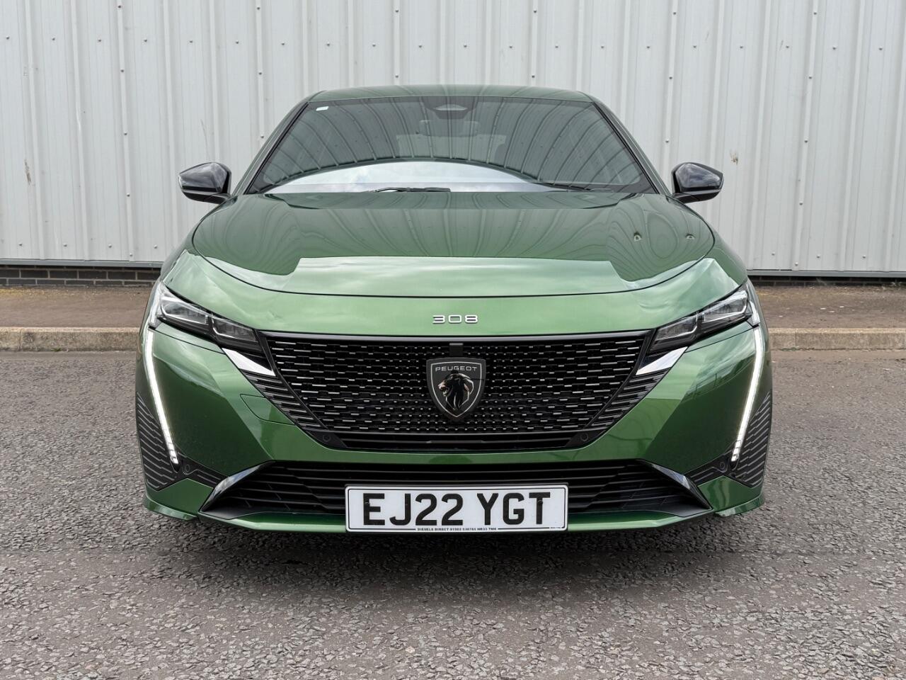 Peugeot 308 view 9