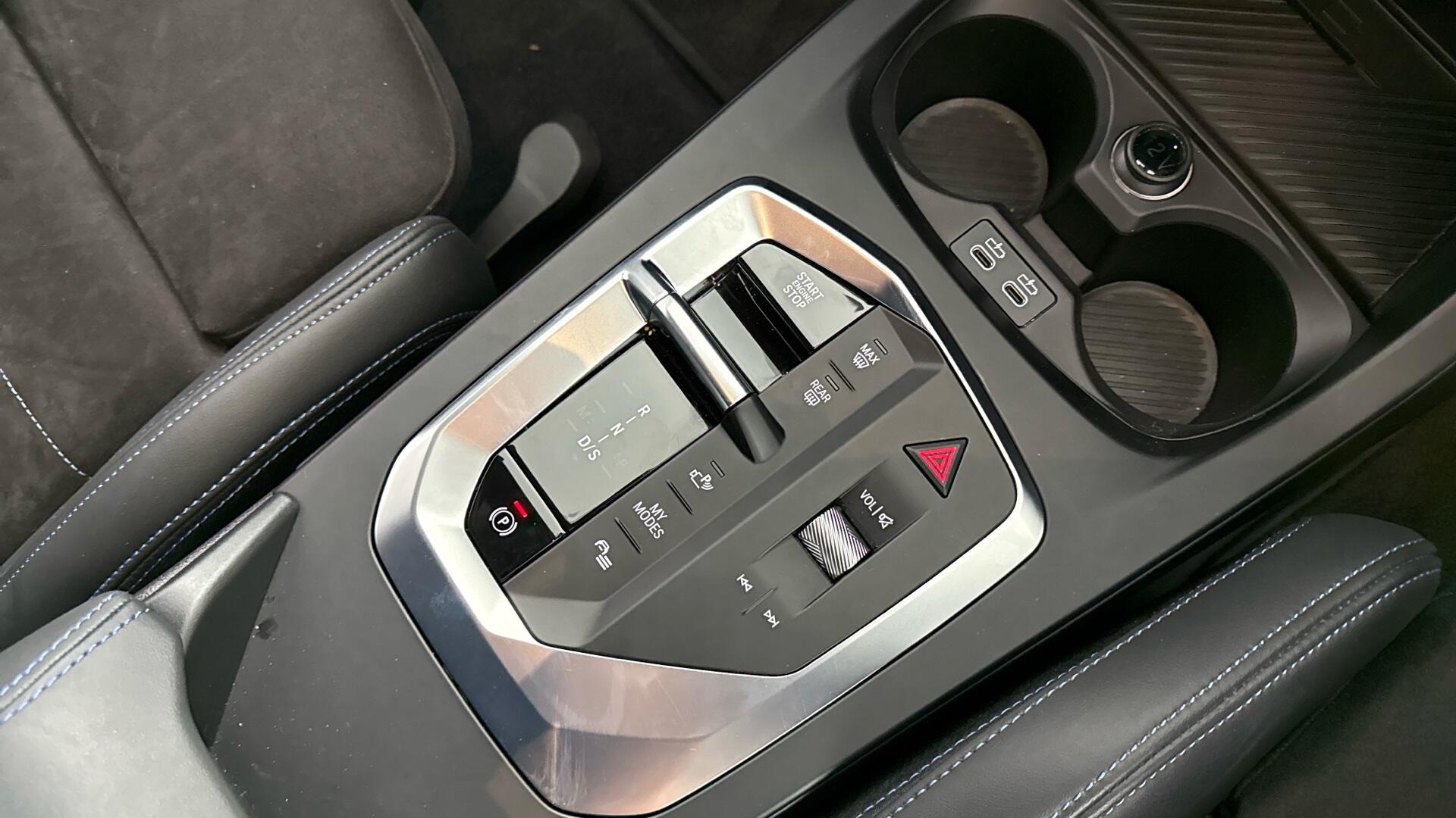 BMW 2 Series view 10