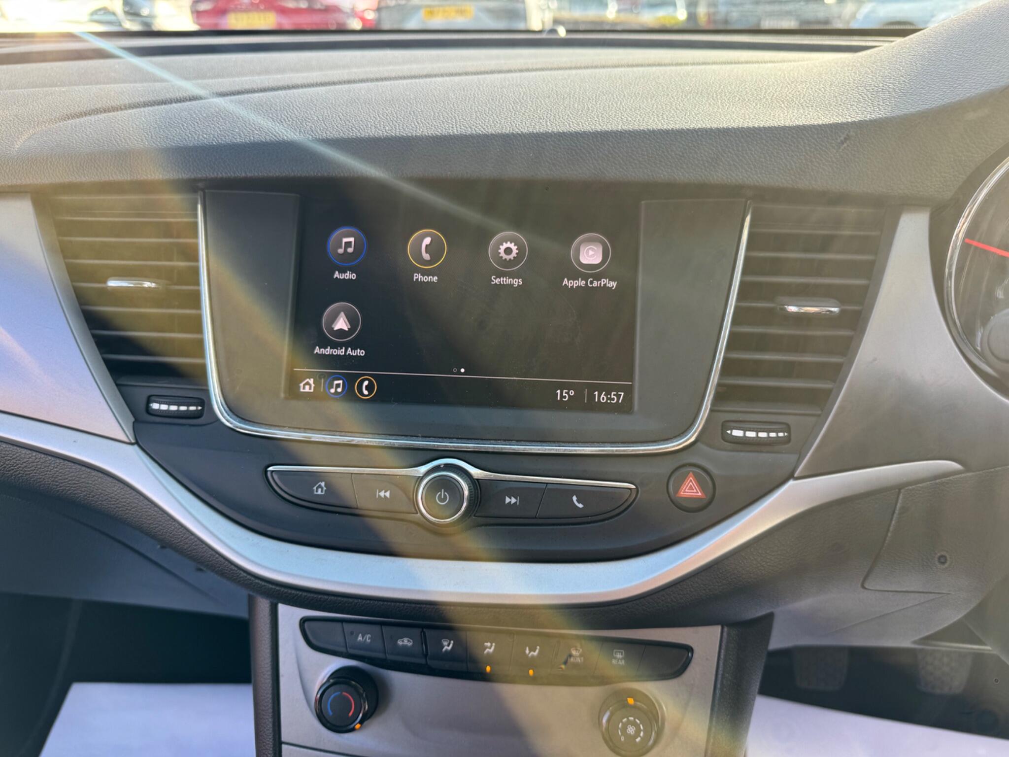 Vauxhall Astra view 15