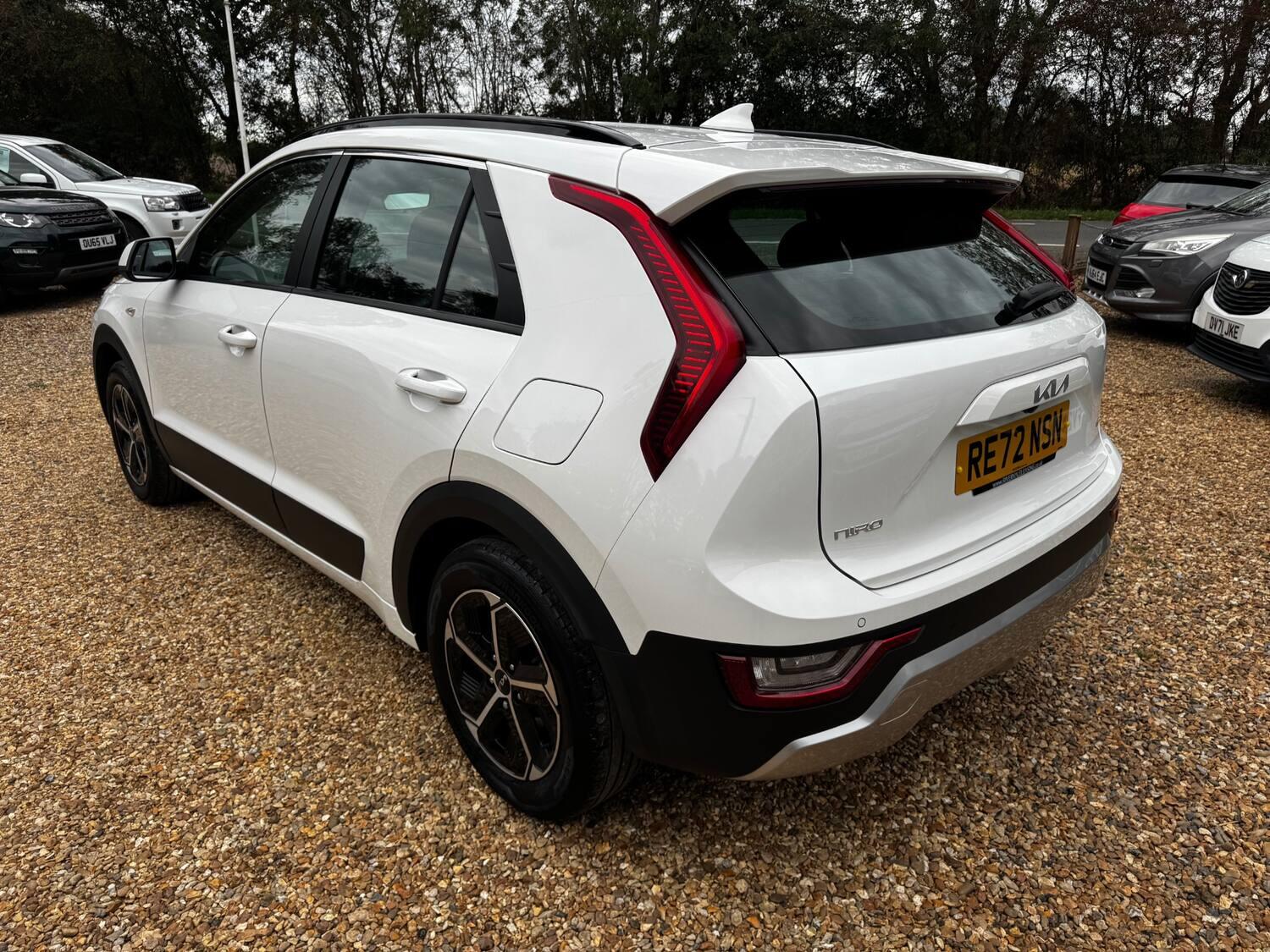 Kia Niro view 6