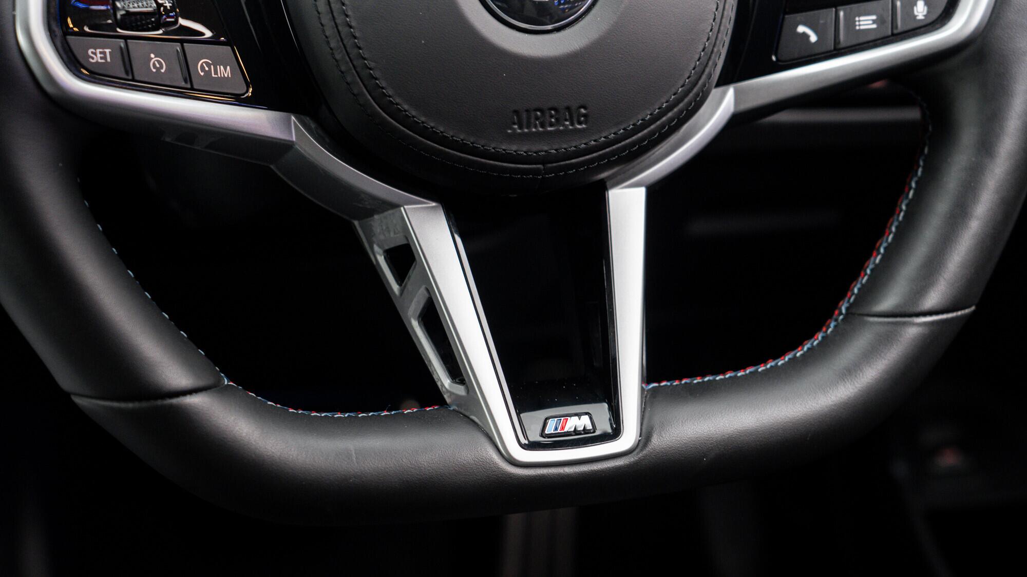 BMW M4 view 13