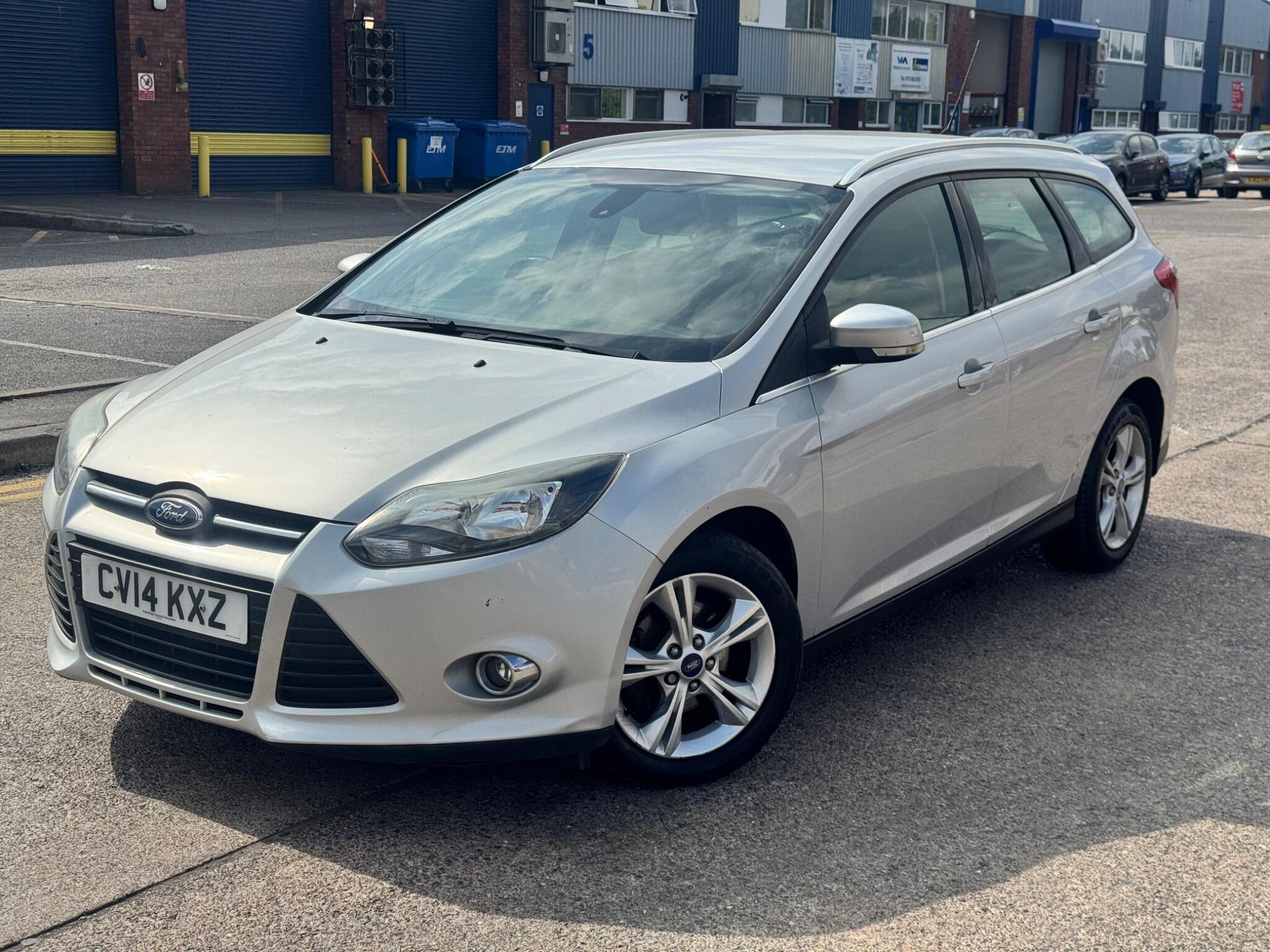 Ford Focus view 21