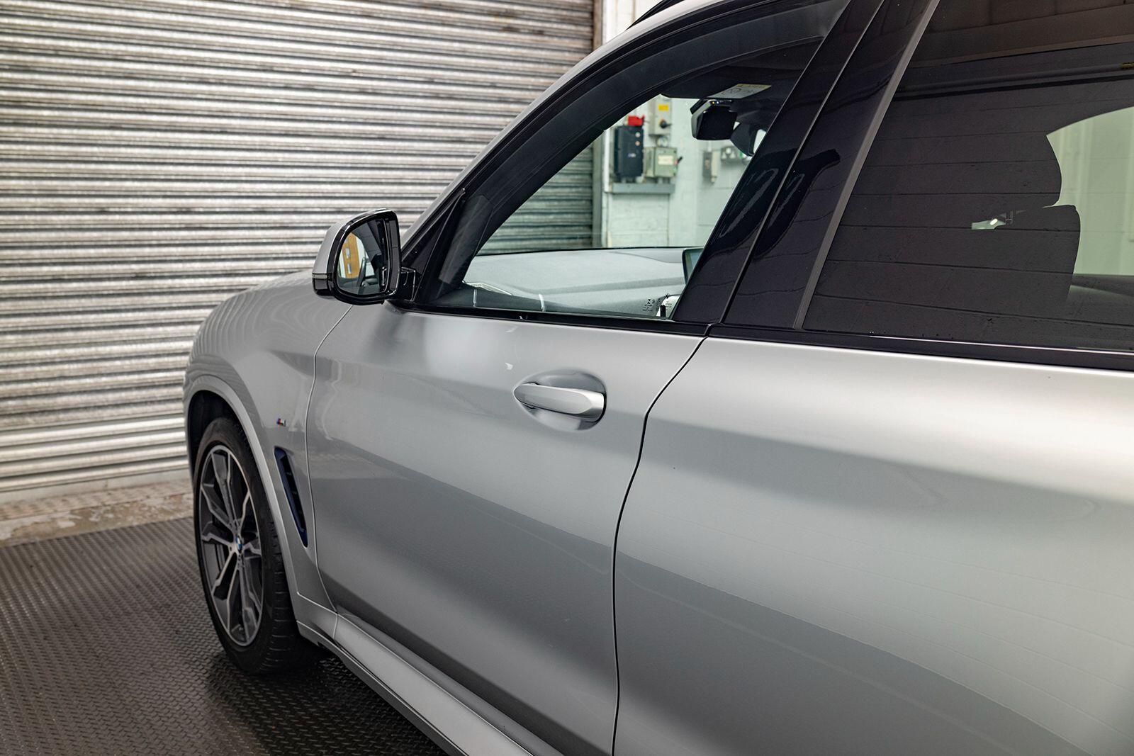 BMW X3 view 91