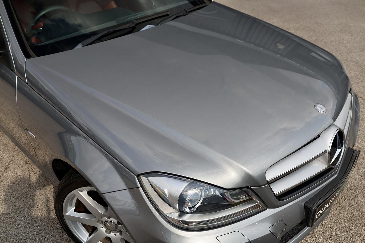 Mercedes-Benz C Class view 10