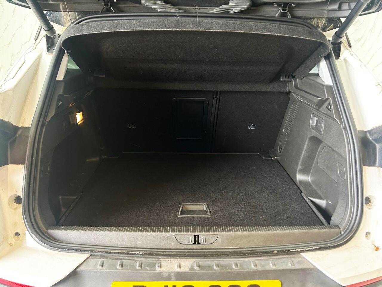 Vauxhall Grandland X view 22