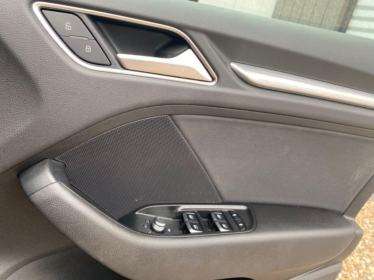 Audi A3 view 32