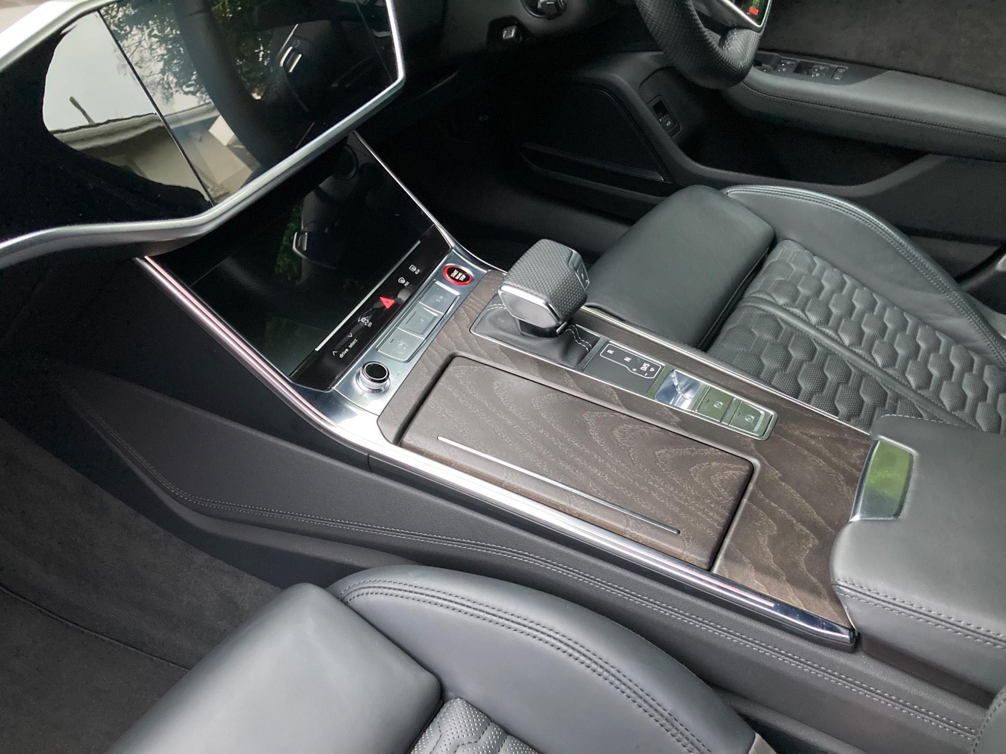 Audi RS6 view 39