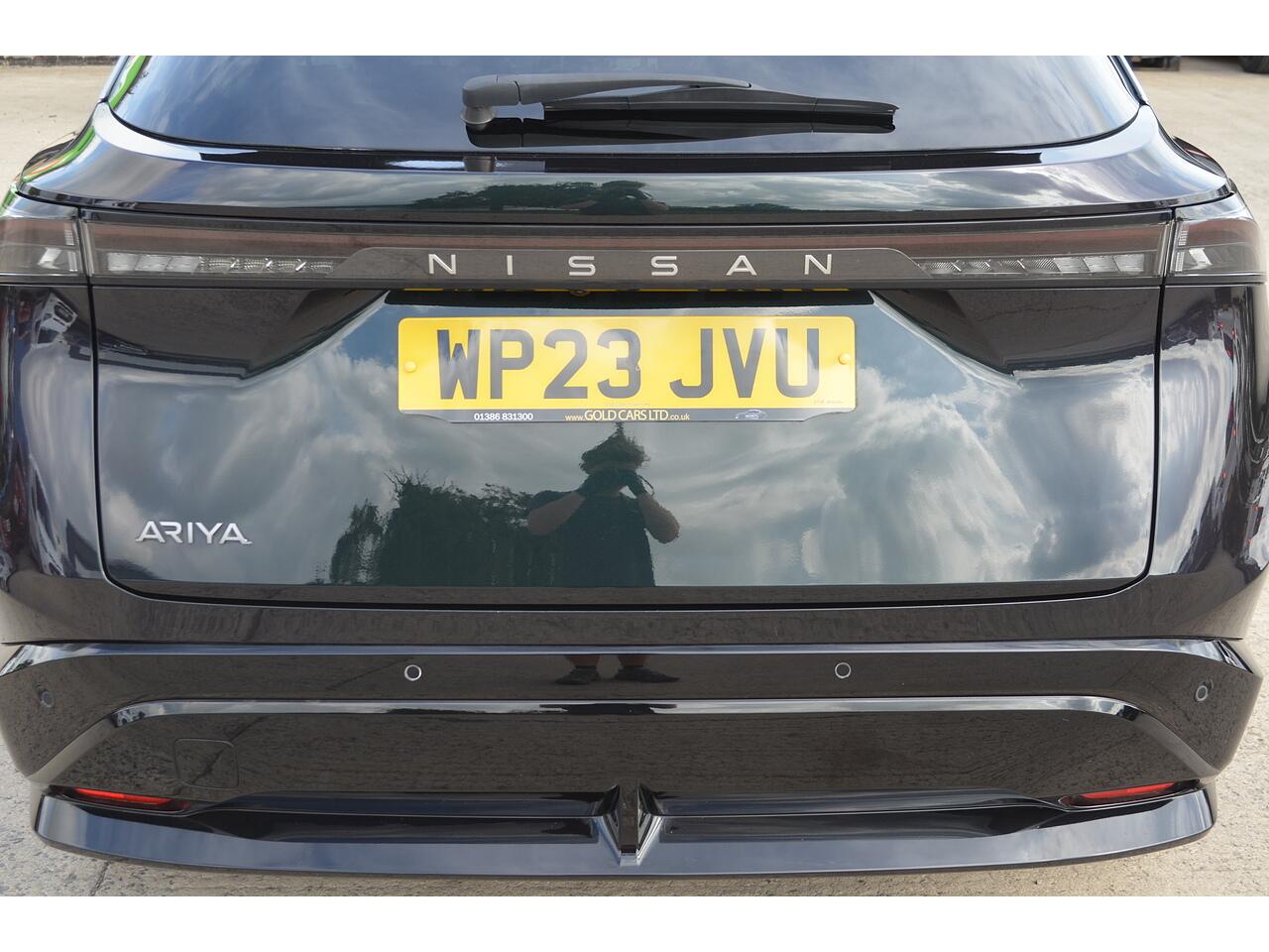 Nissan Ariya view 36