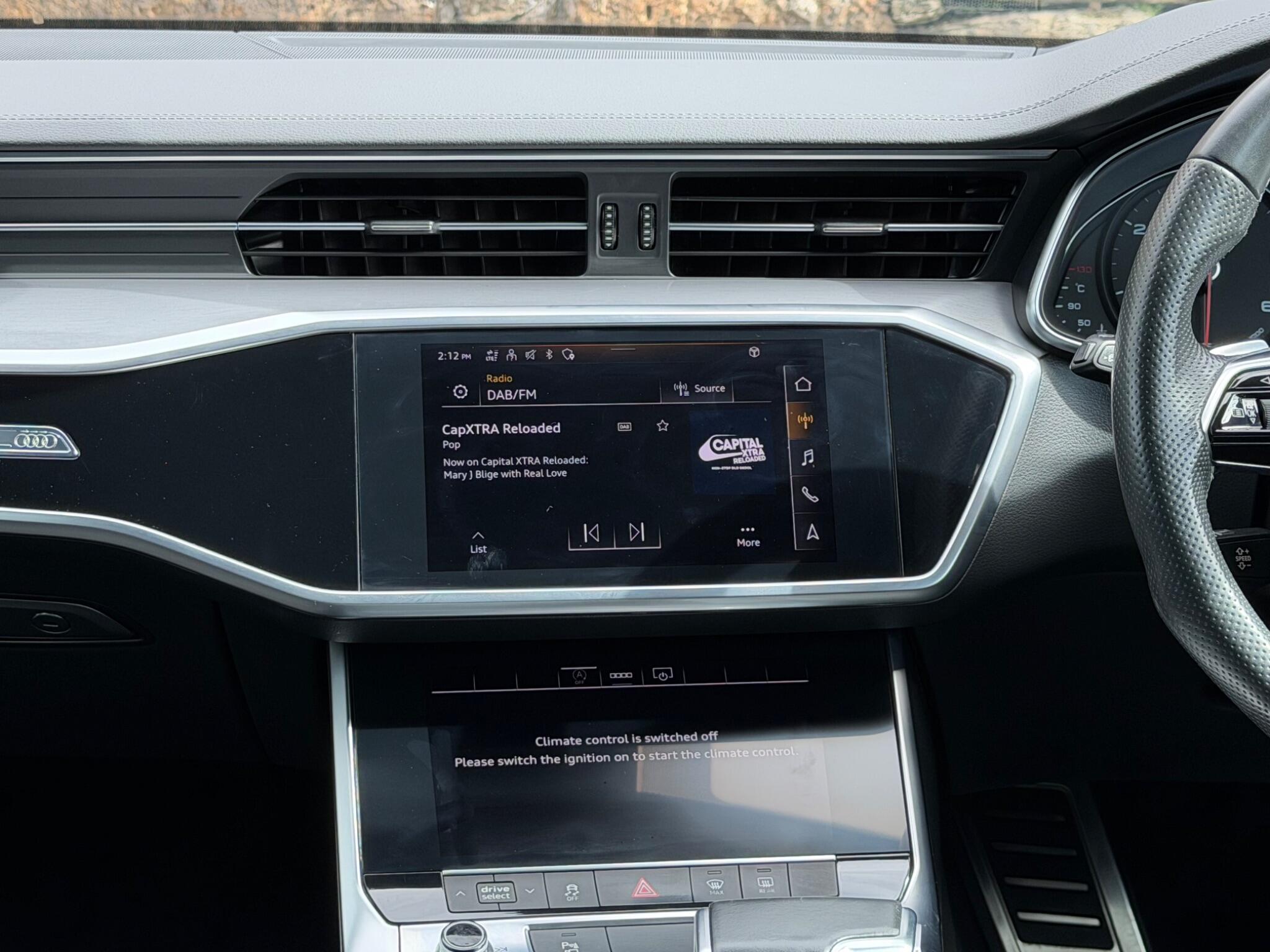 Audi A6 view 27