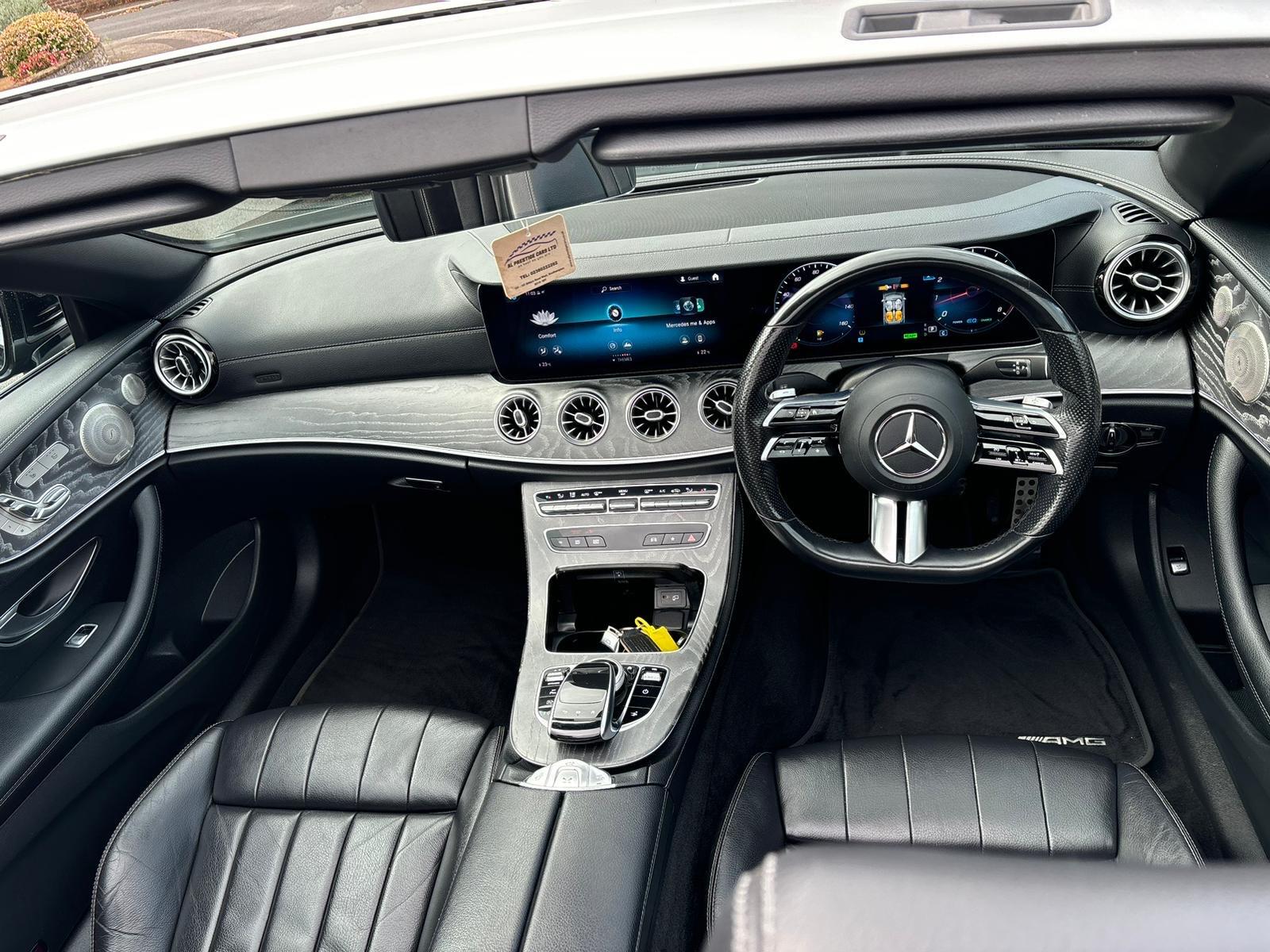 Mercedes-Benz E Class view 12