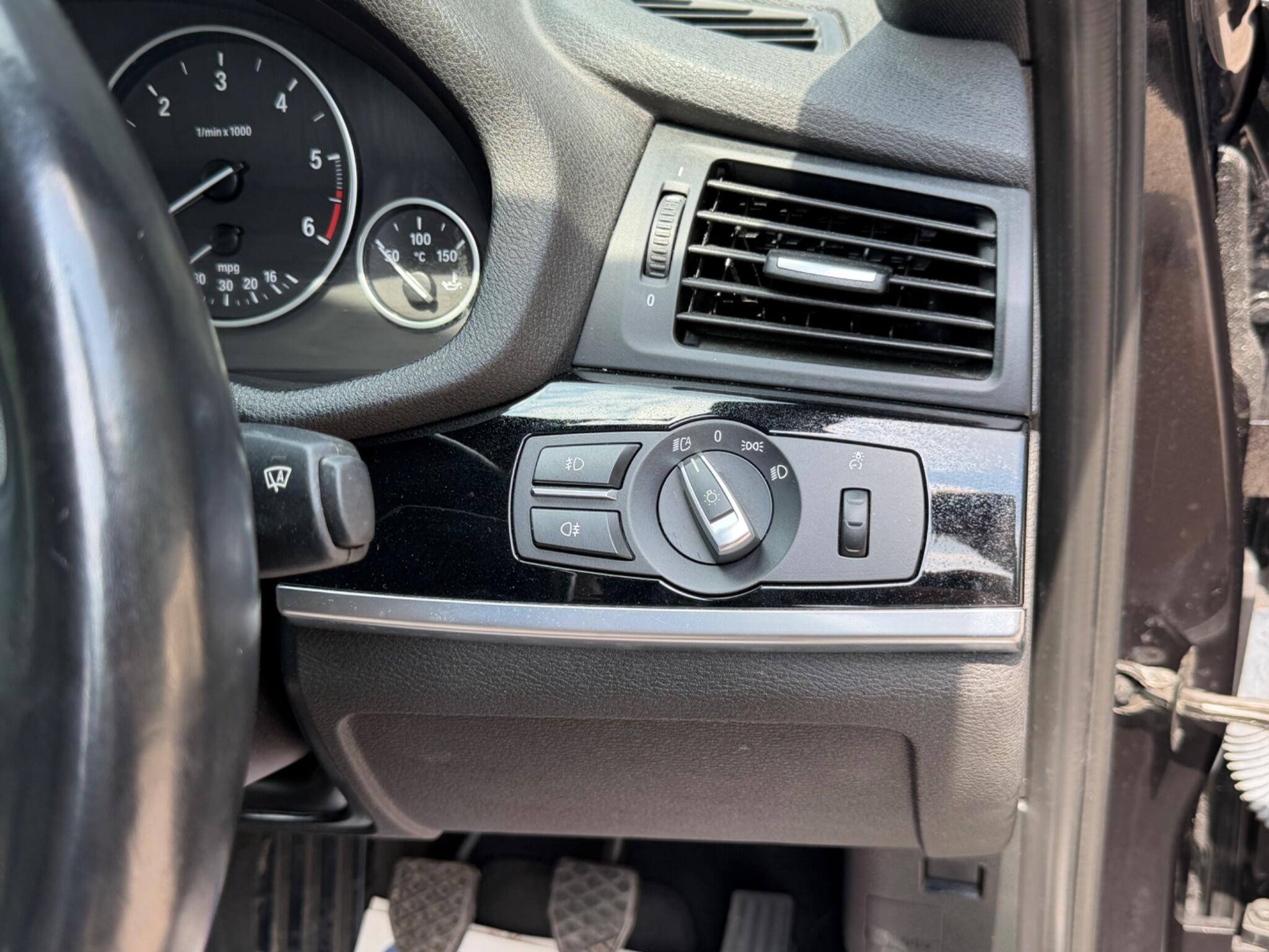 BMW X4 view 41