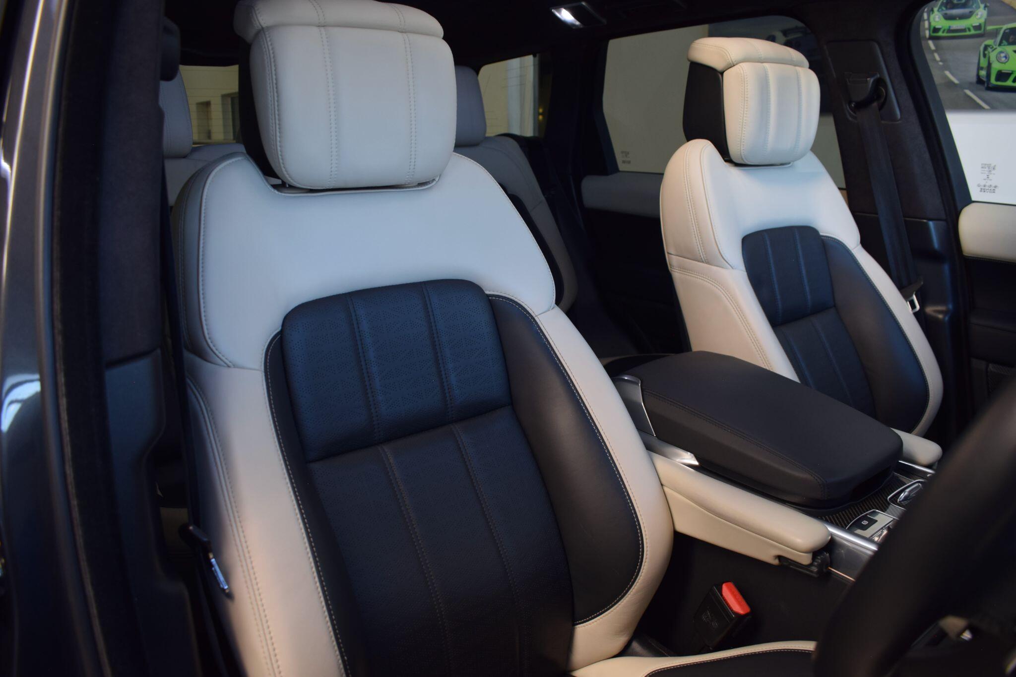 Land Rover Range Rover Sport view 8