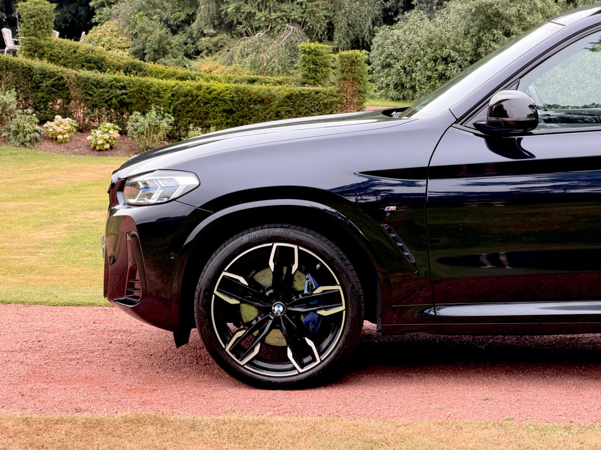 BMW X3 view 21