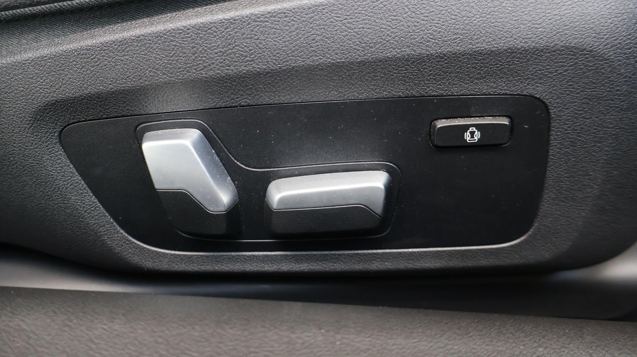 BMW 4 Series view 36