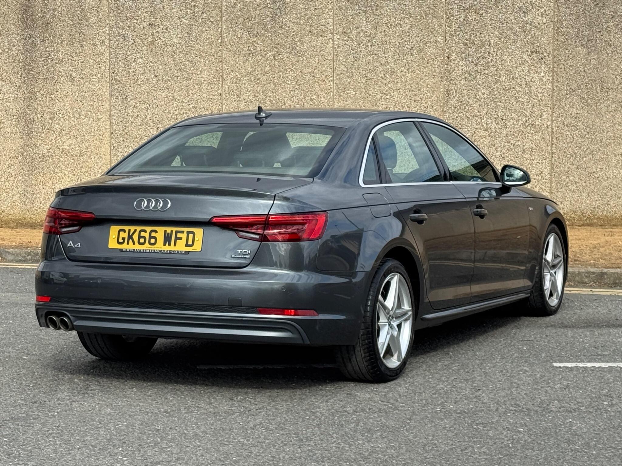 Audi A4 view 34