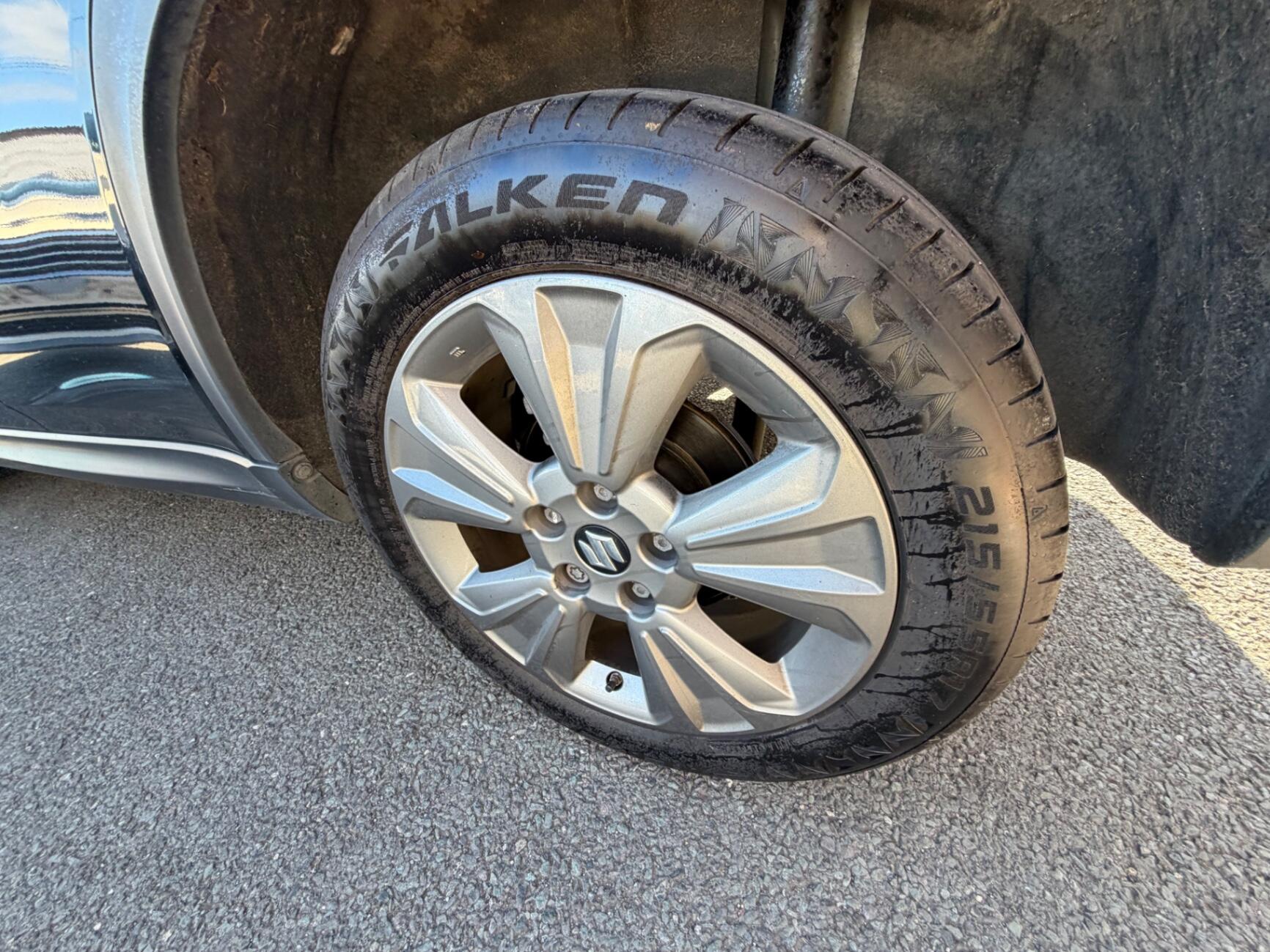 Suzuki Vitara view 11