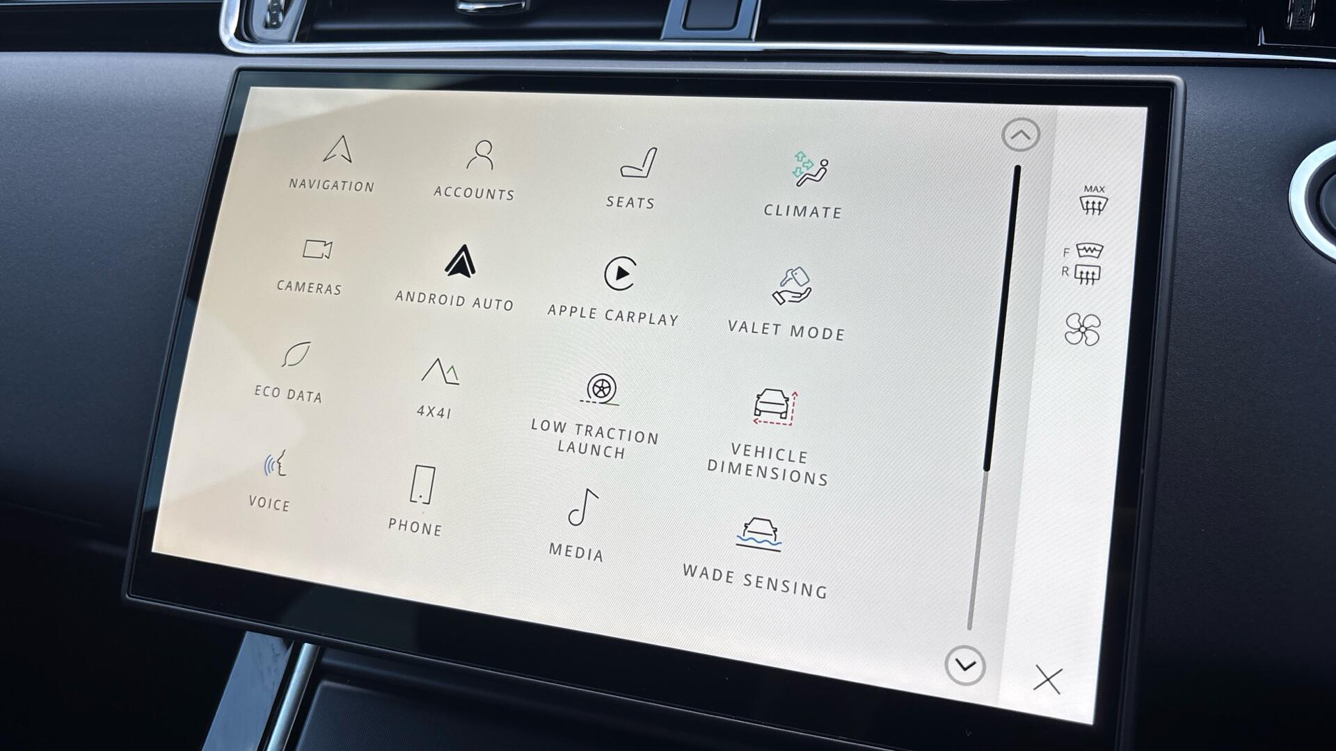 Land Rover Range Rover Evoque view 49