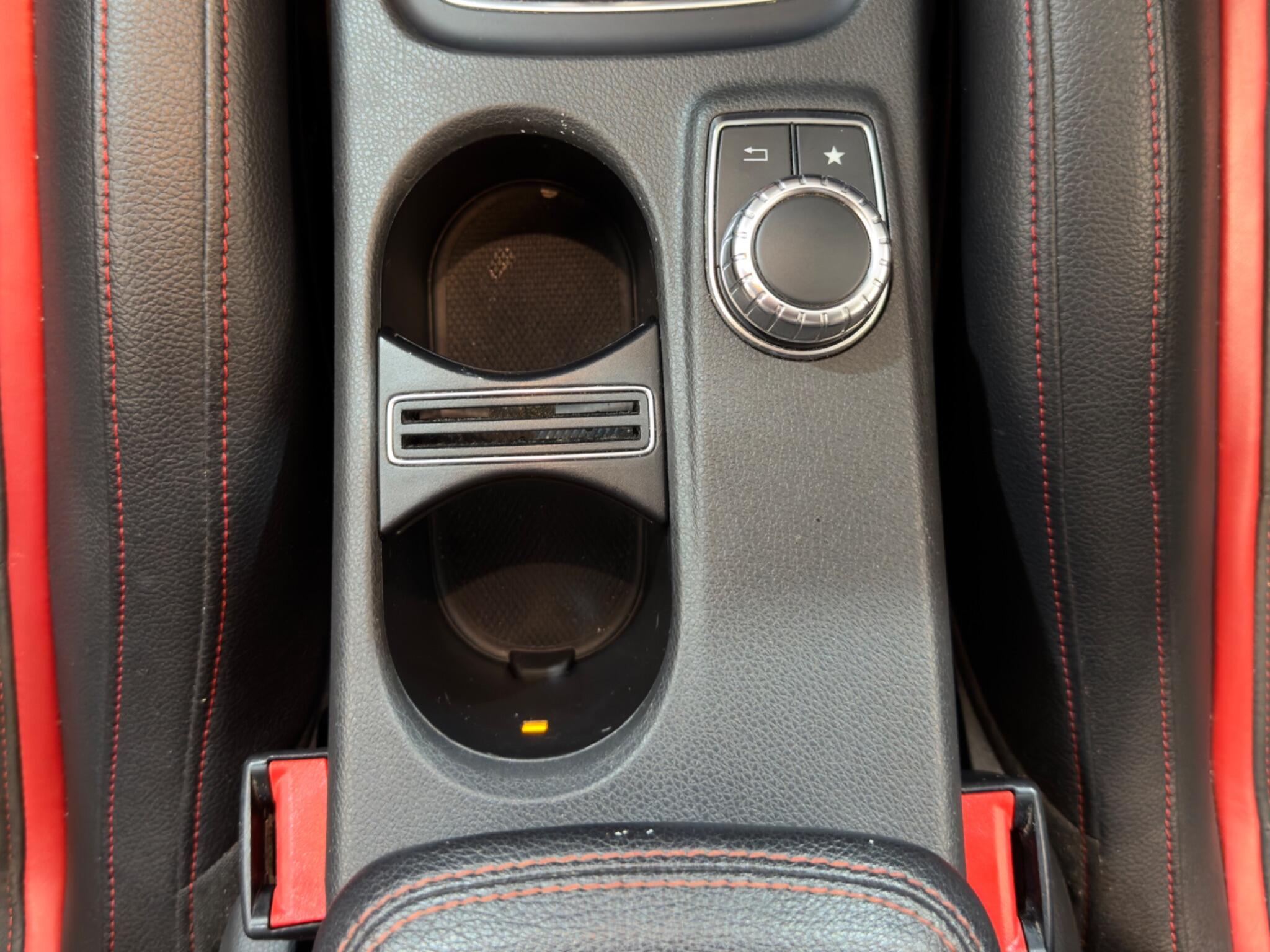 Mercedes-Benz Cla view 36
