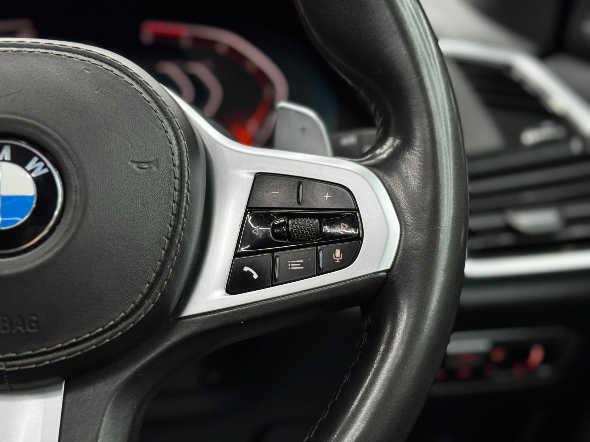 BMW X5 view 22