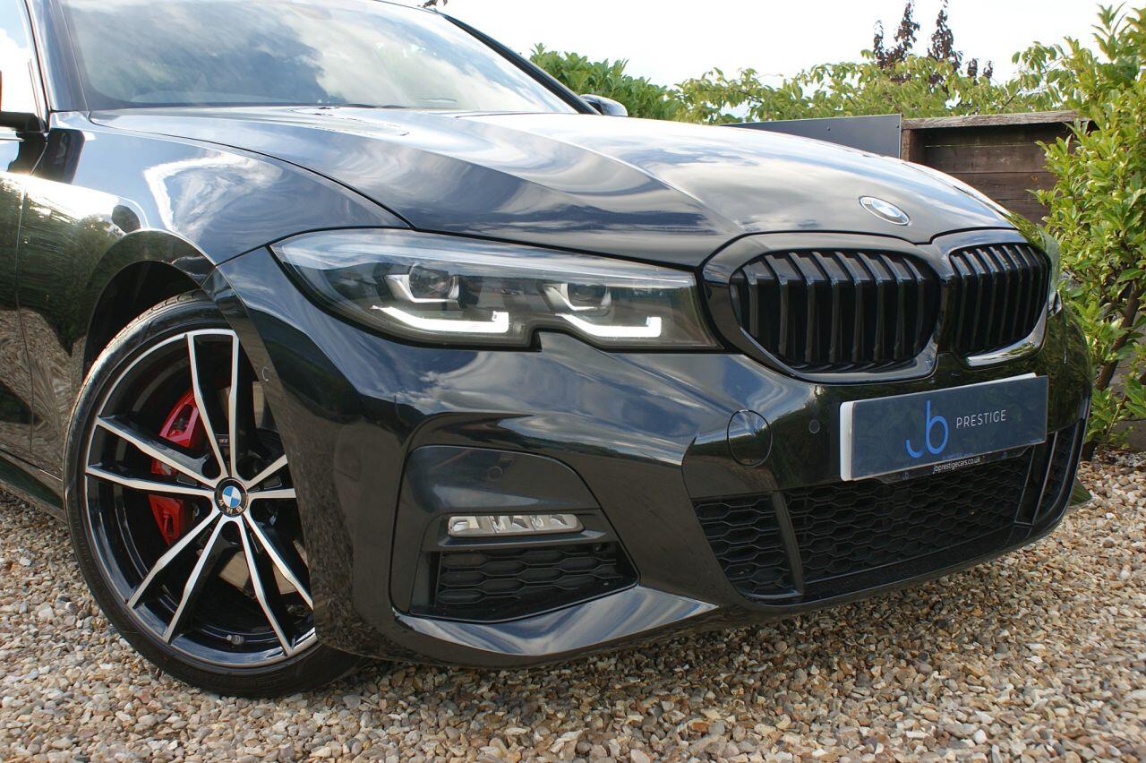 BMW 3 Series view 6