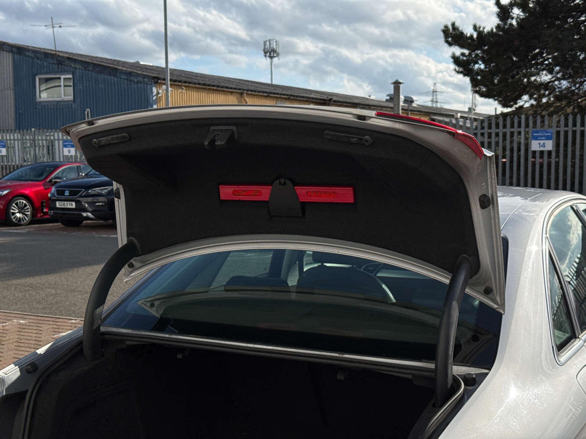 Audi A4 view 30