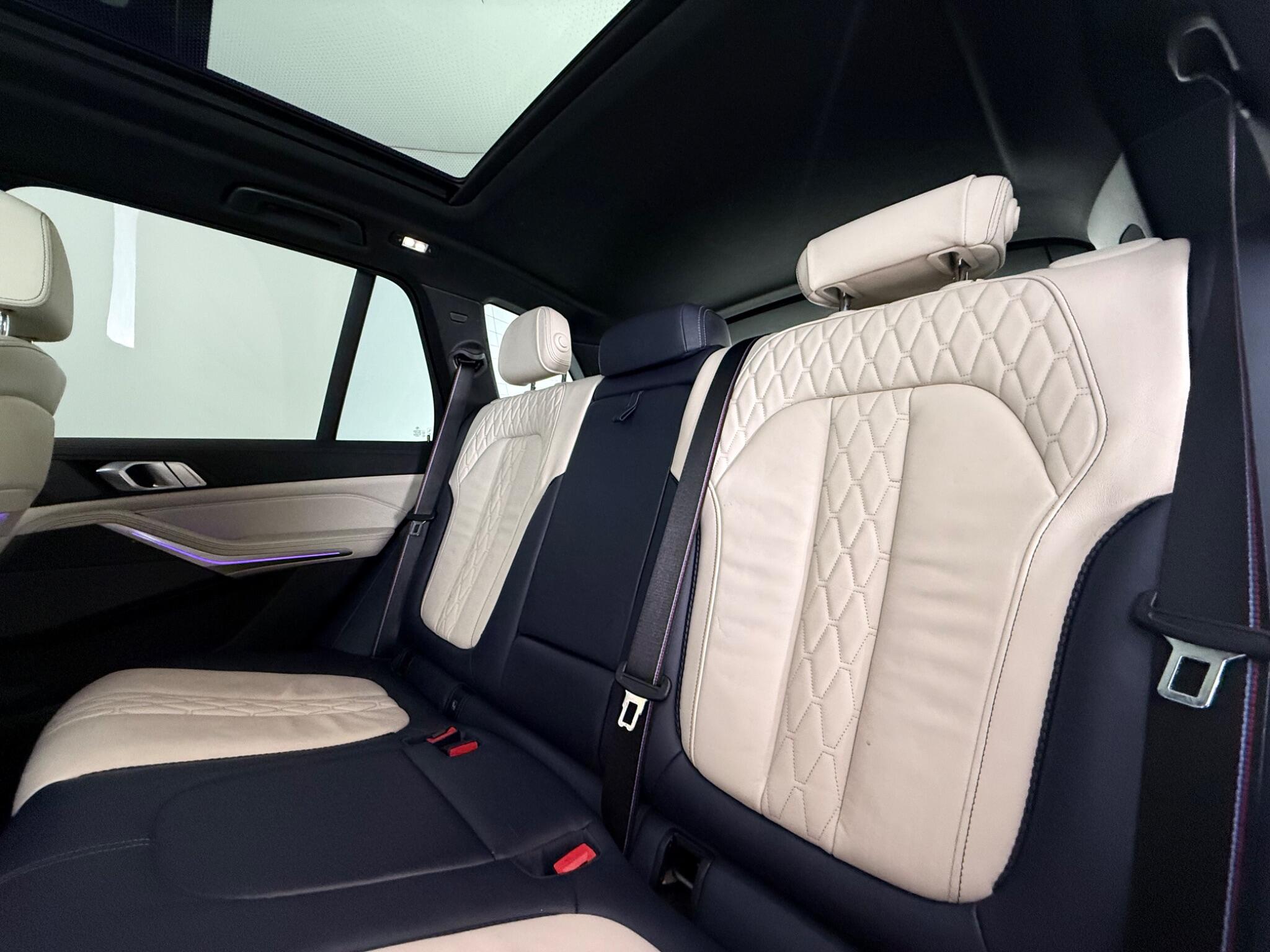 BMW X5 view 35