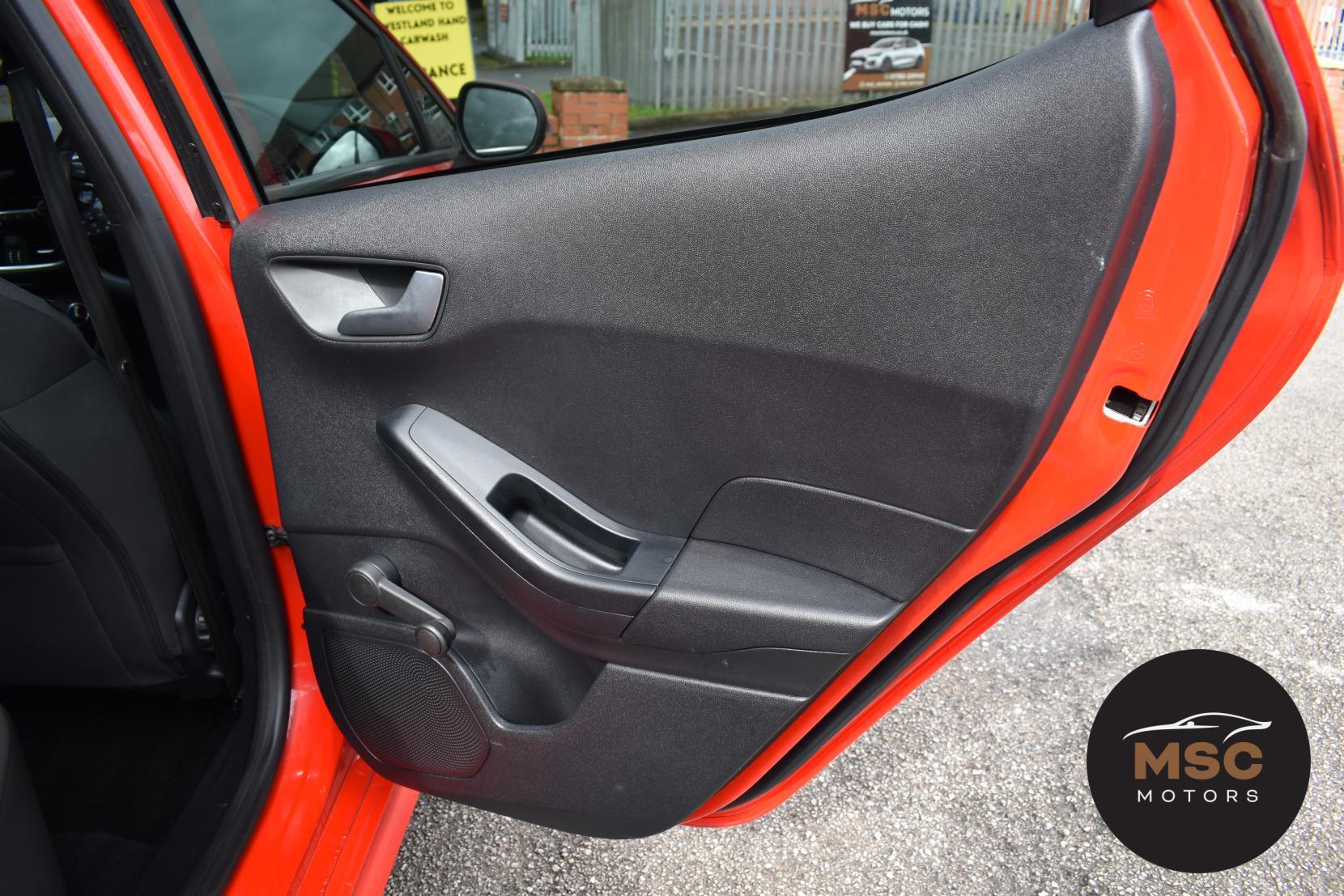 Ford Fiesta view 52
