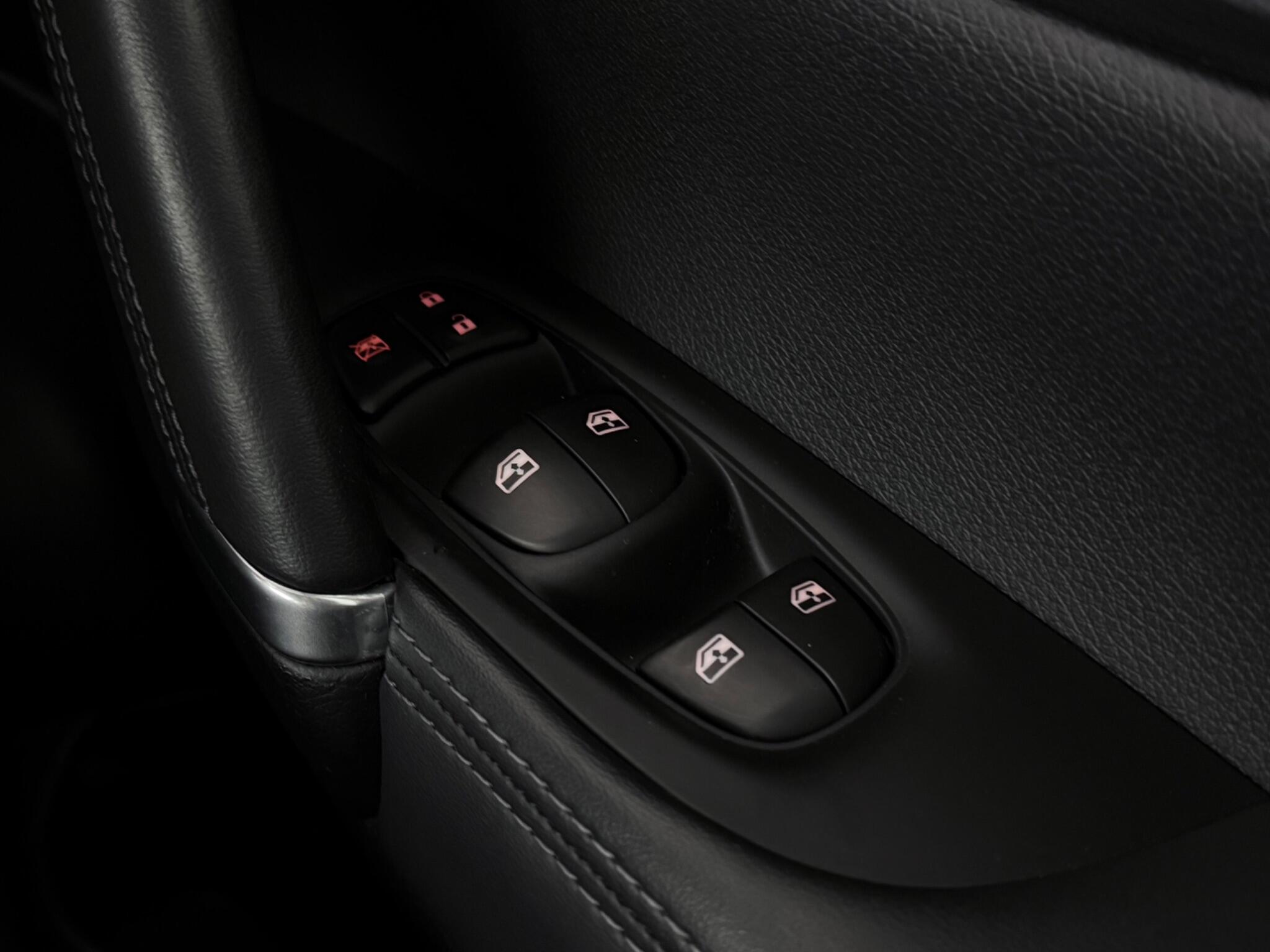 Nissan Qashqai view 16