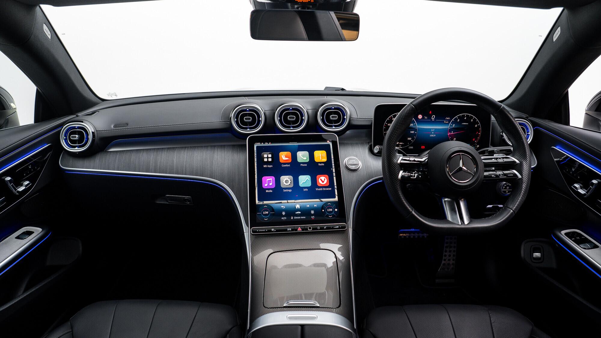 Mercedes-Benz Cle view 5