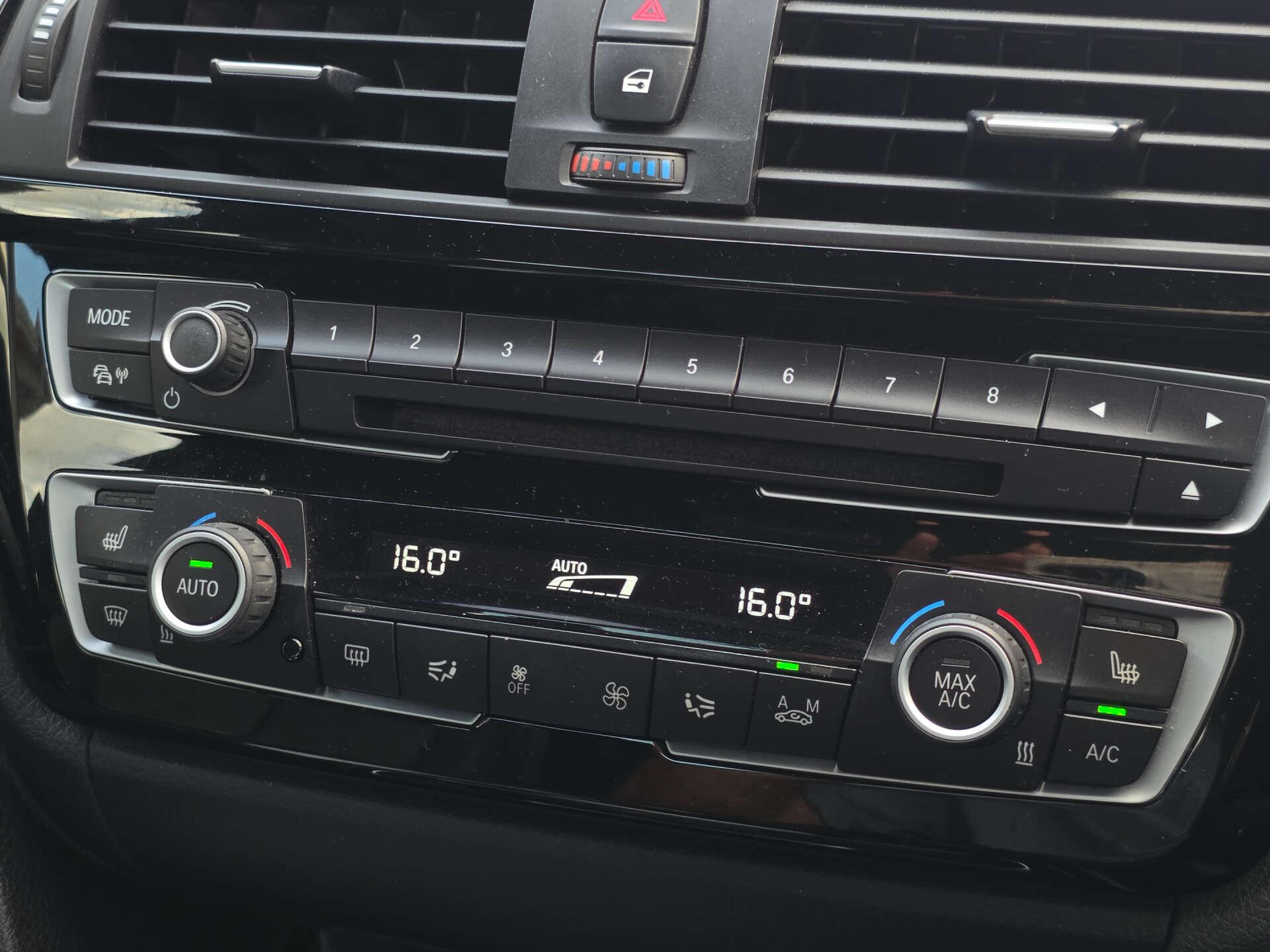 BMW 4 Series view 15