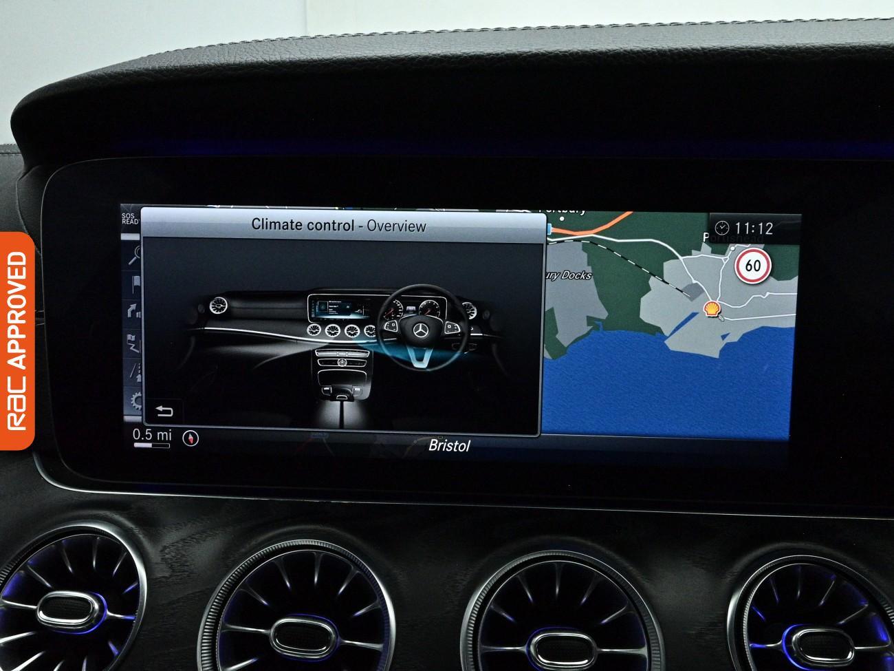 Mercedes-Benz E-Class view 29