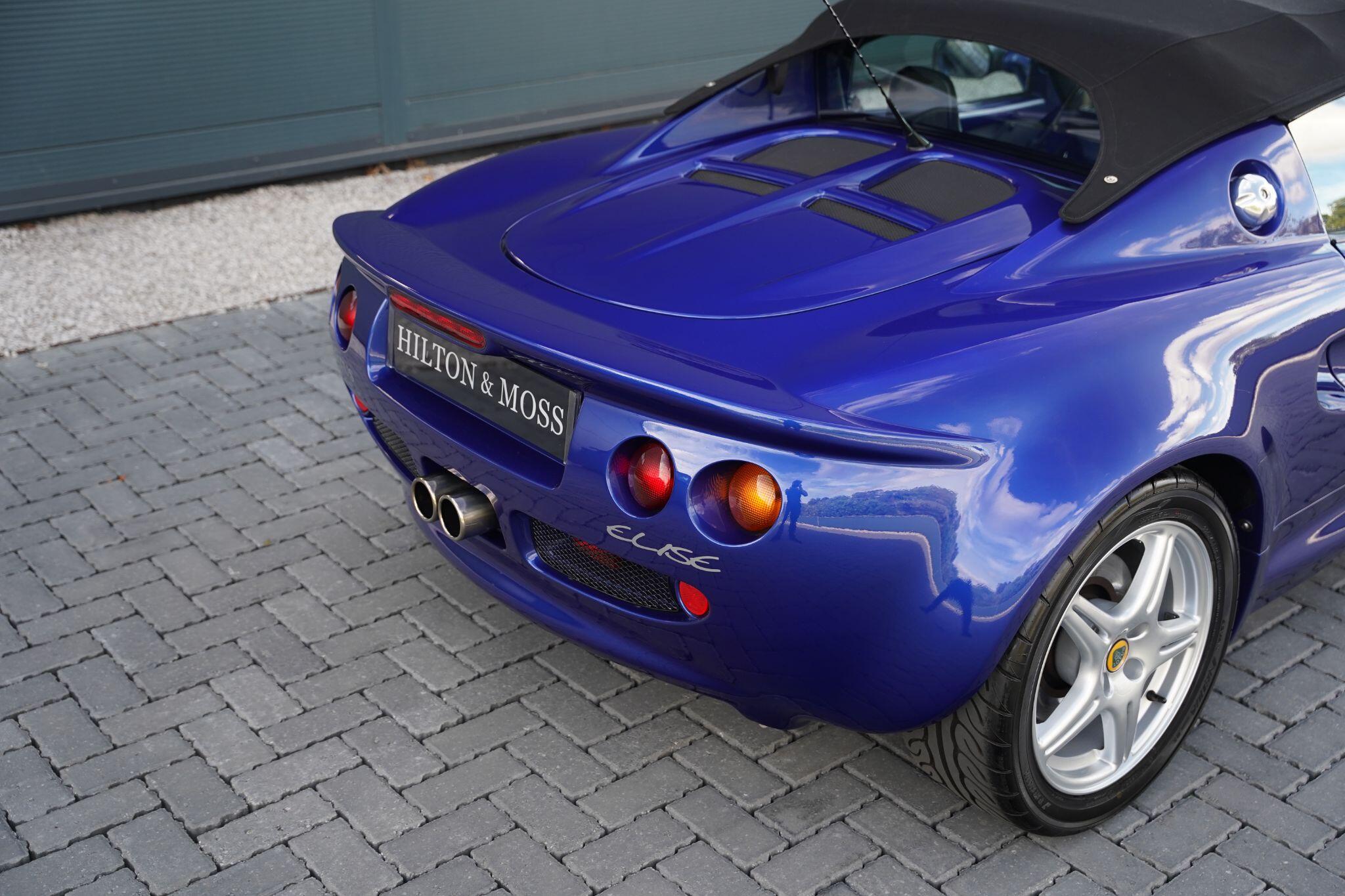 Lotus Elise view 58