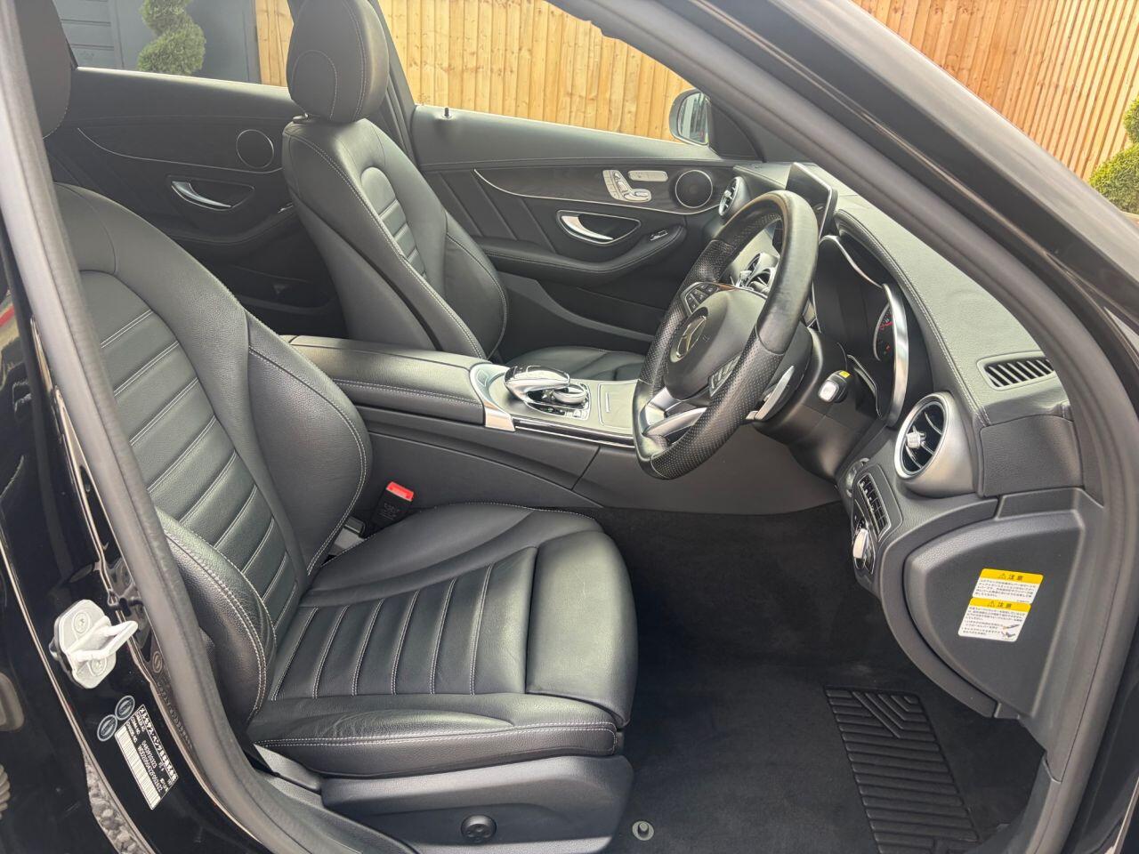 Mercedes-Benz C-Class view 12