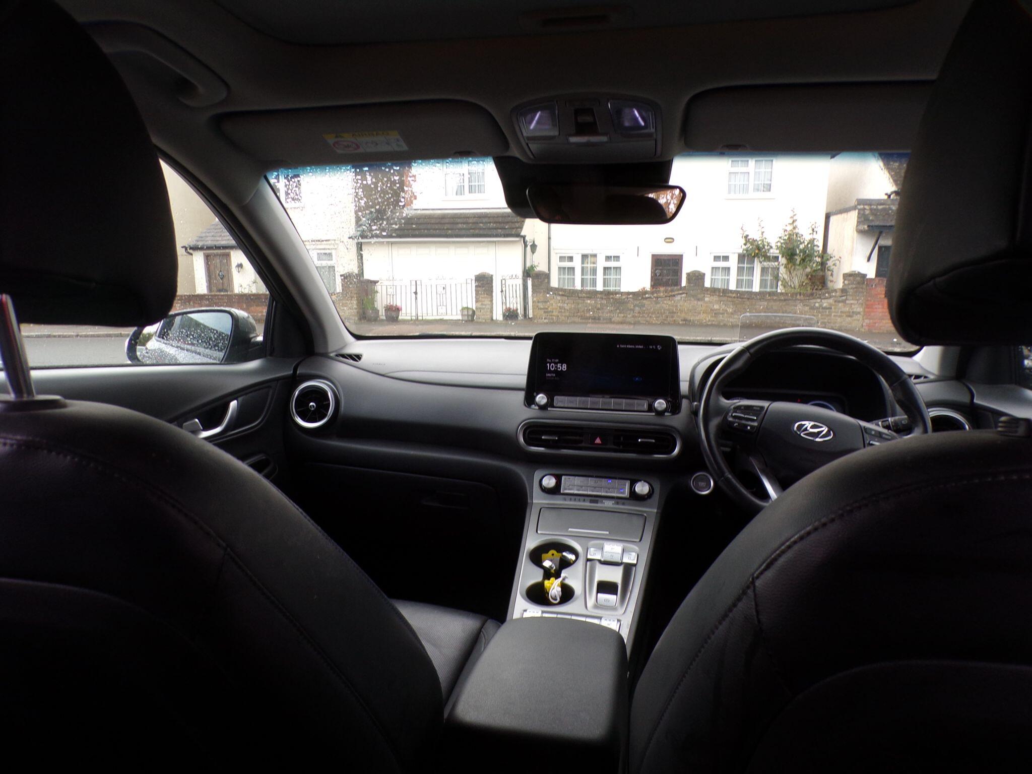 Hyundai Kona view 12