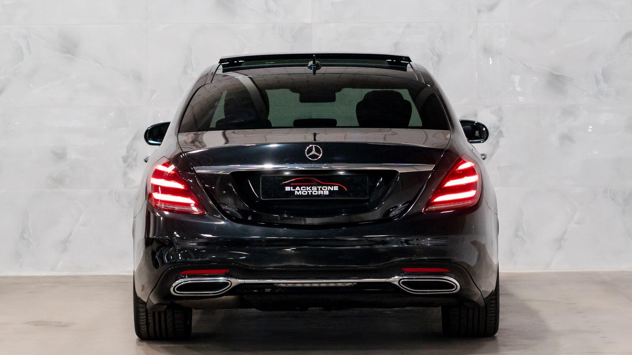Mercedes-Benz S-Class view 7