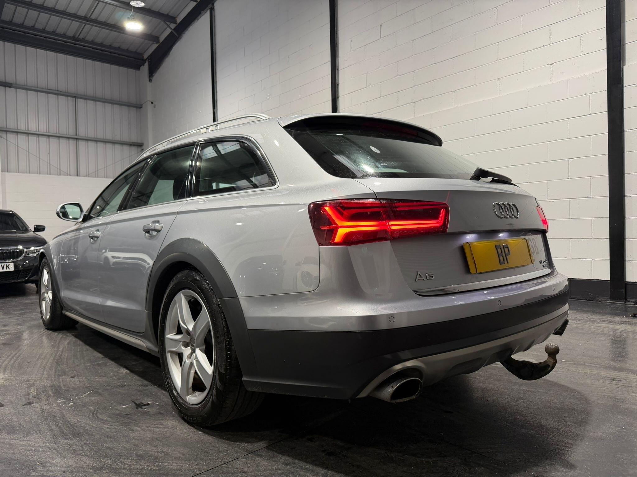 Audi A6 view 8