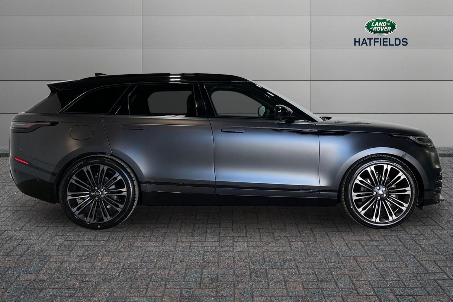 Land Rover Range Rover Velar view 5