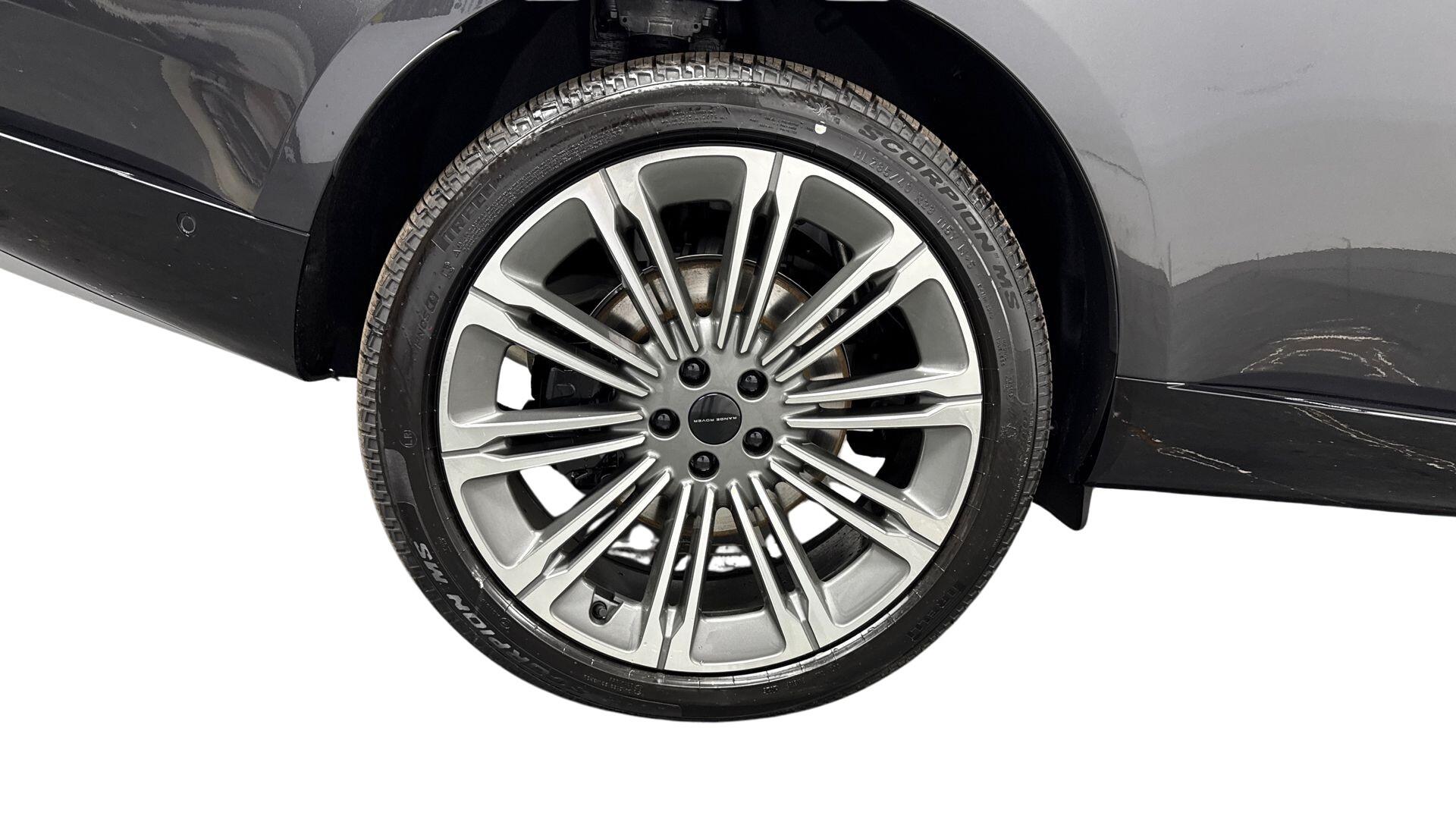 Land Rover Range Rover view 8