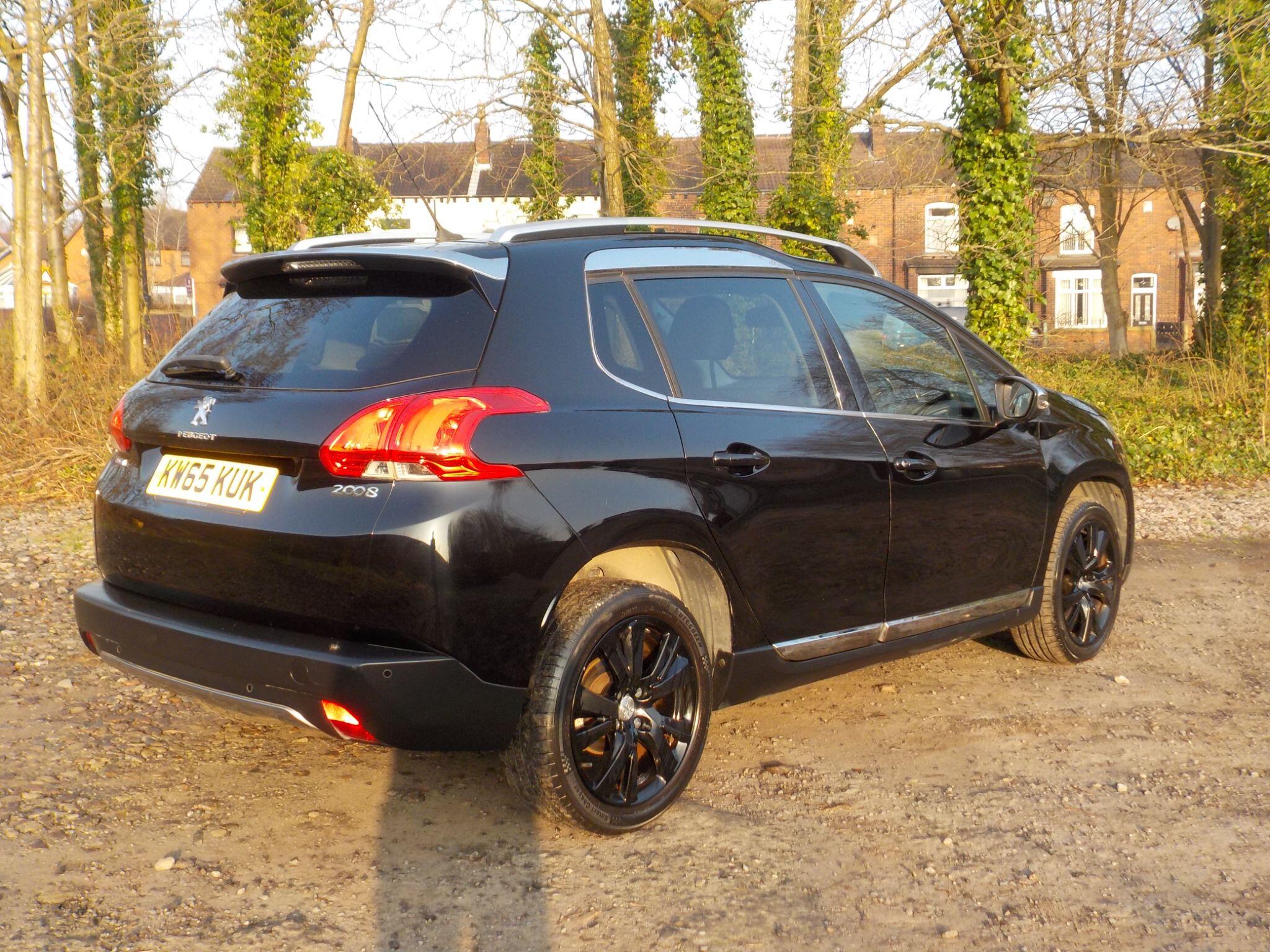 Peugeot 2008 1.6 BlueHDi Feline Euro 6 (s/s) 5dr (Calima)