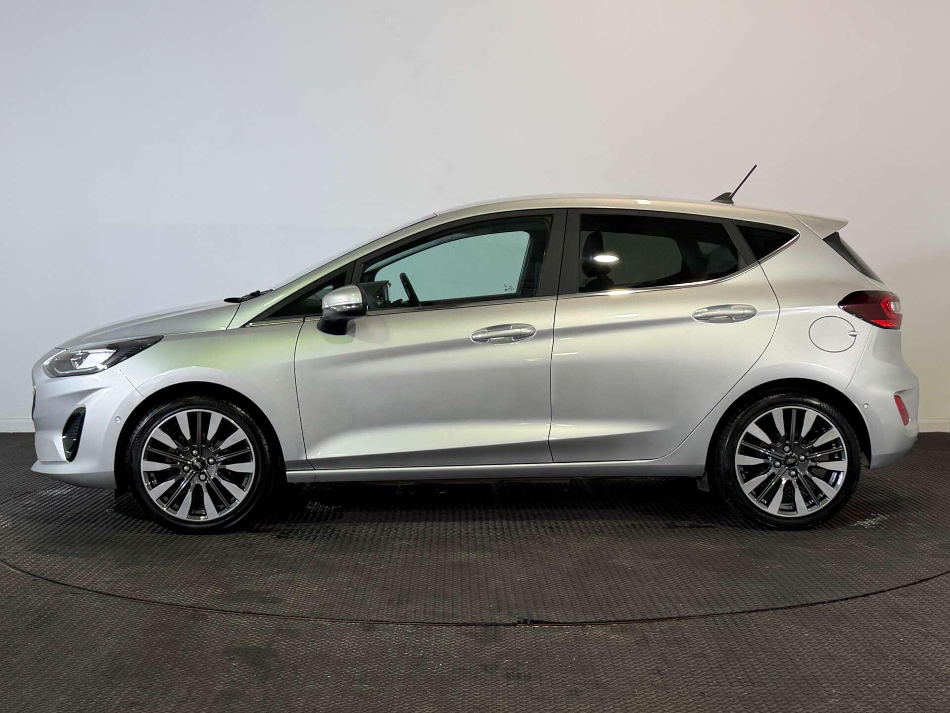 Ford Fiesta view 4
