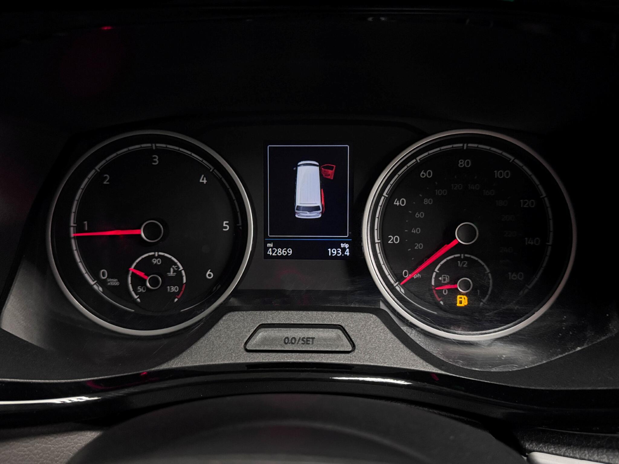 Volkswagen California view 12