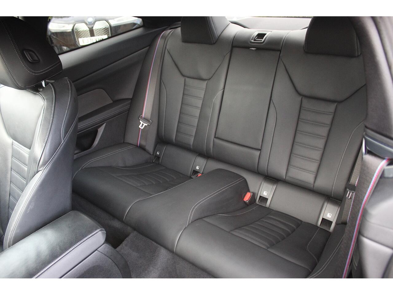 BMW 4 Series view 17