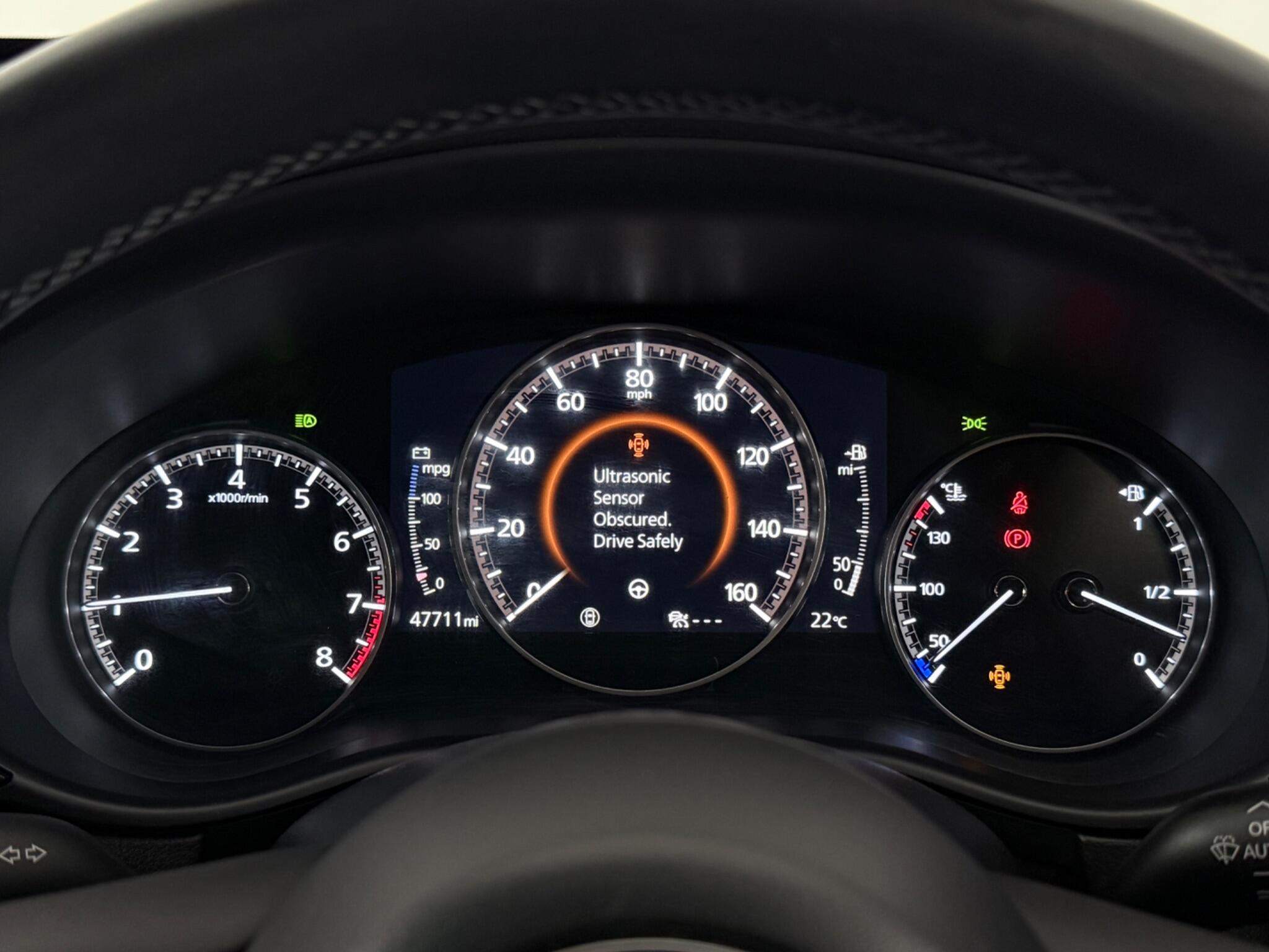 Mazda CX-30 view 16