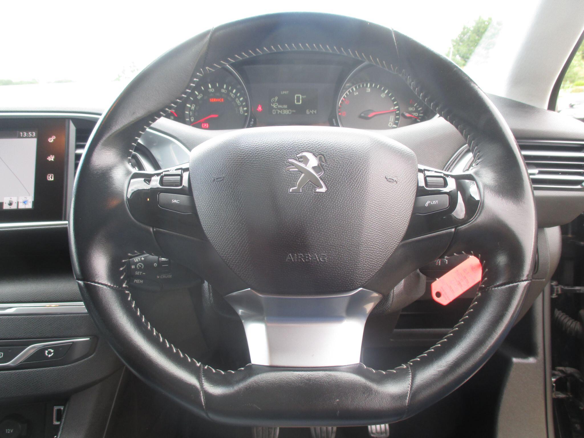 Peugeot 308 view 33