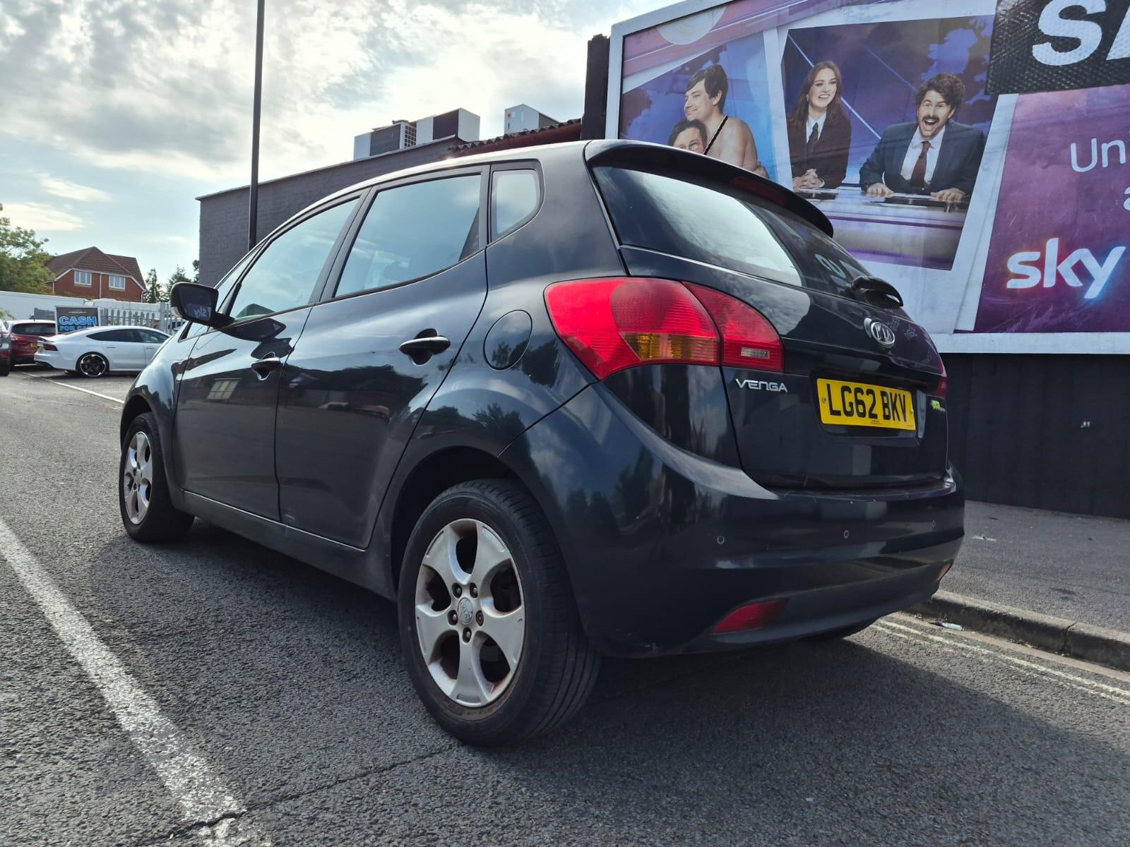Kia Venga view 6