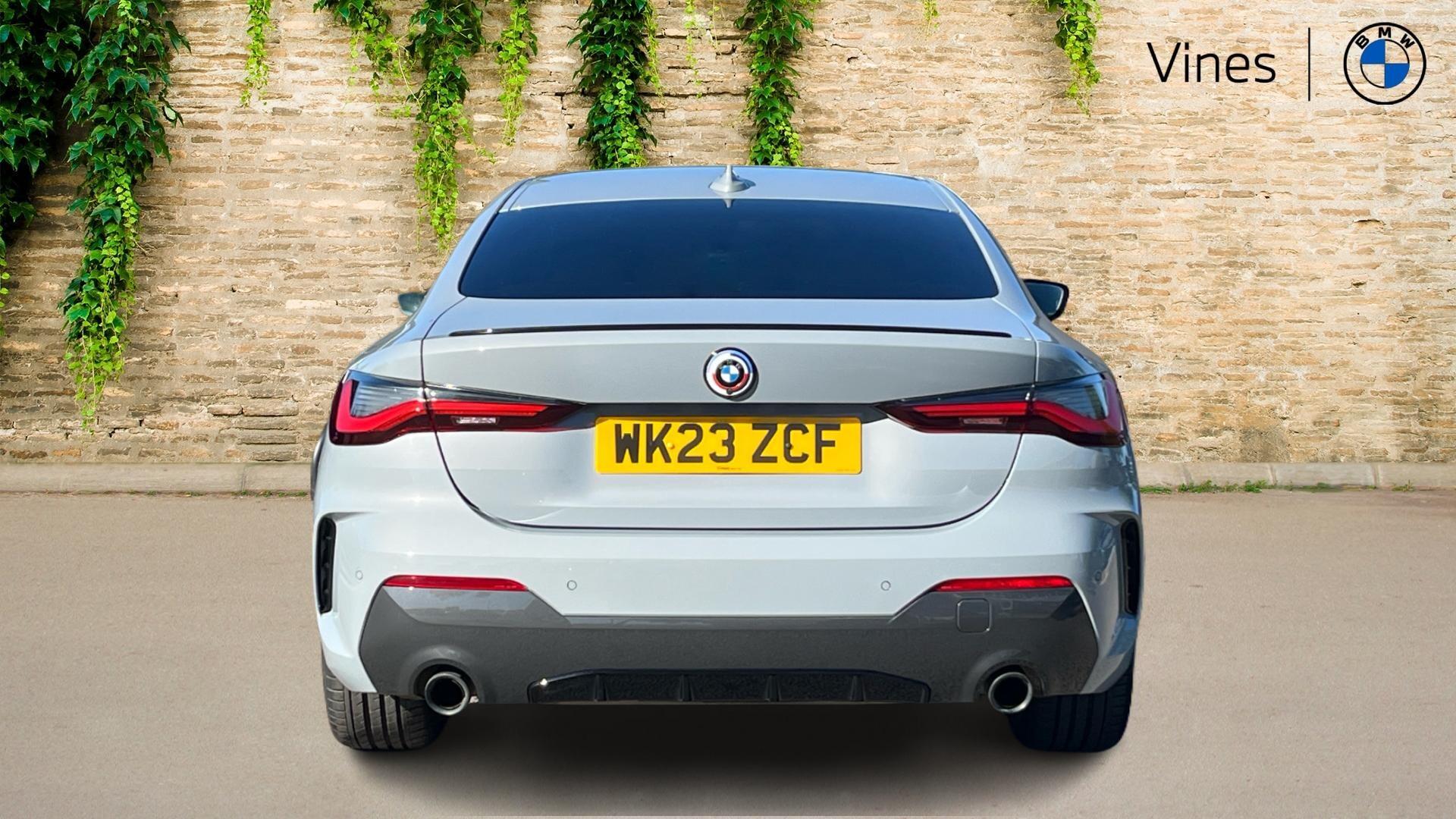 BMW 4 Series view 15