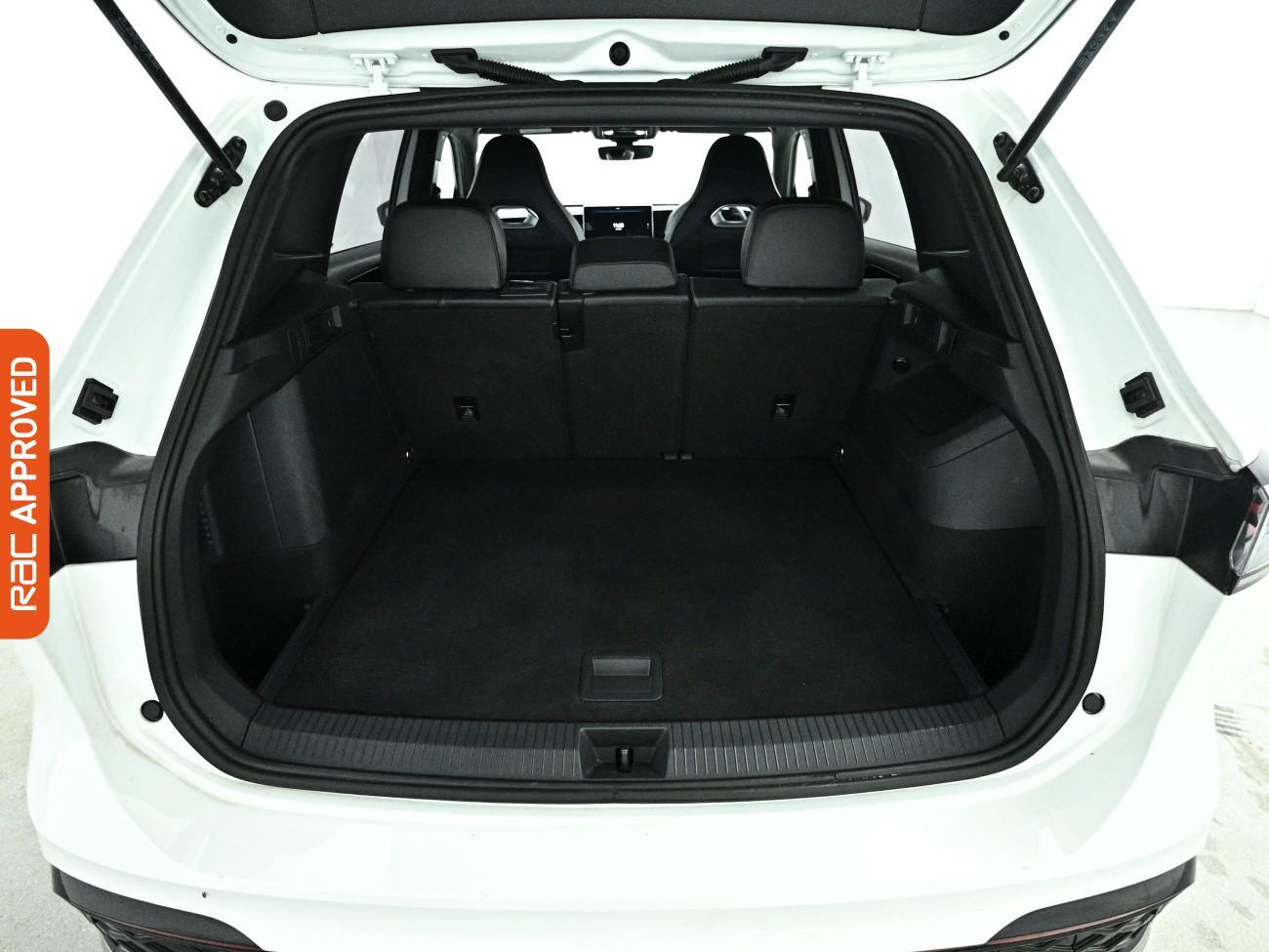Volkswagen Tiguan view 13