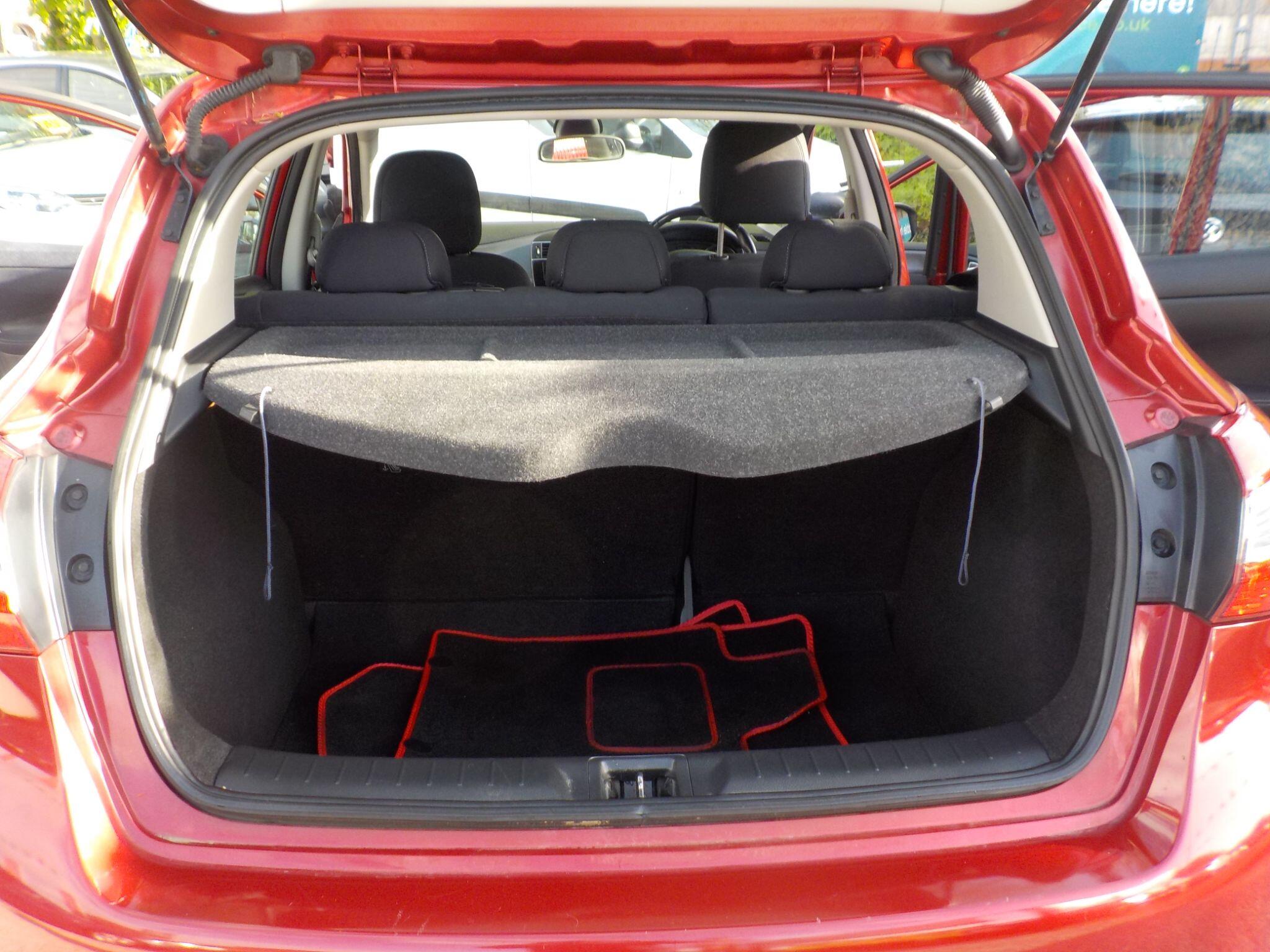 Nissan Pulsar 1.2 DIG-T Acenta Euro 6 (s/s) 5dr